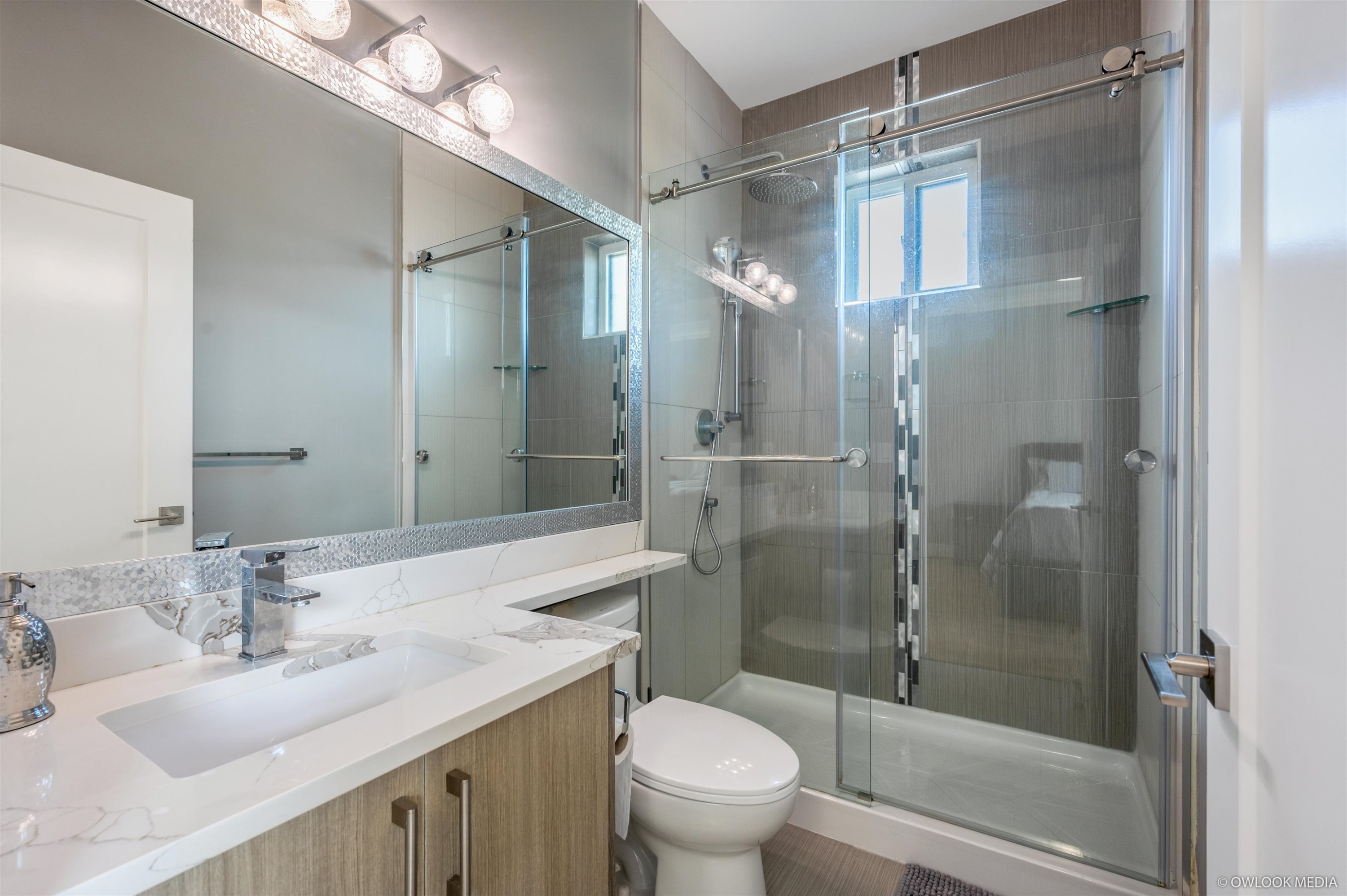 12901 92A Avenue, Surrey, BC