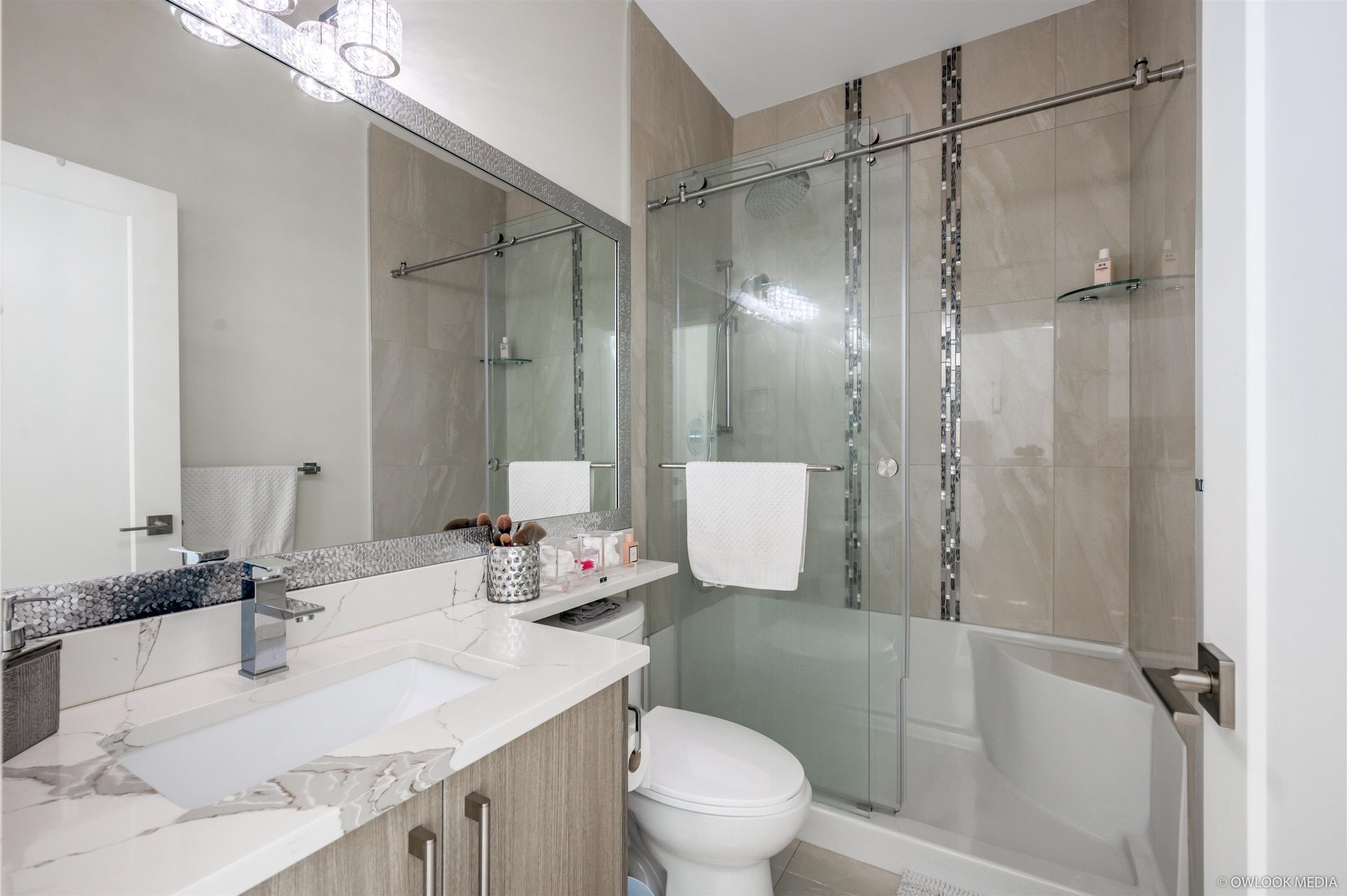 12901 92A Avenue, Surrey, BC