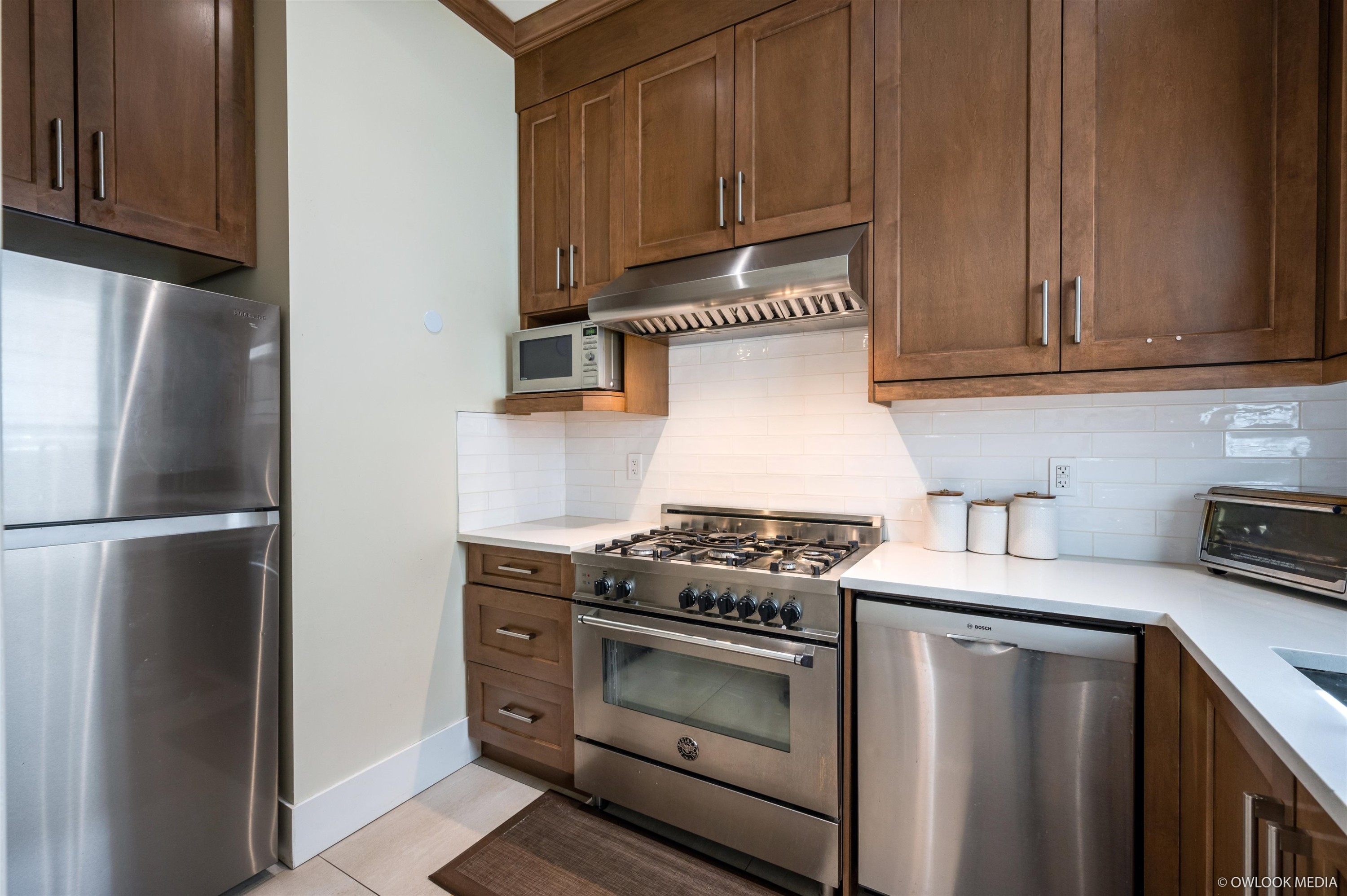 12901 92A Avenue, Surrey, BC