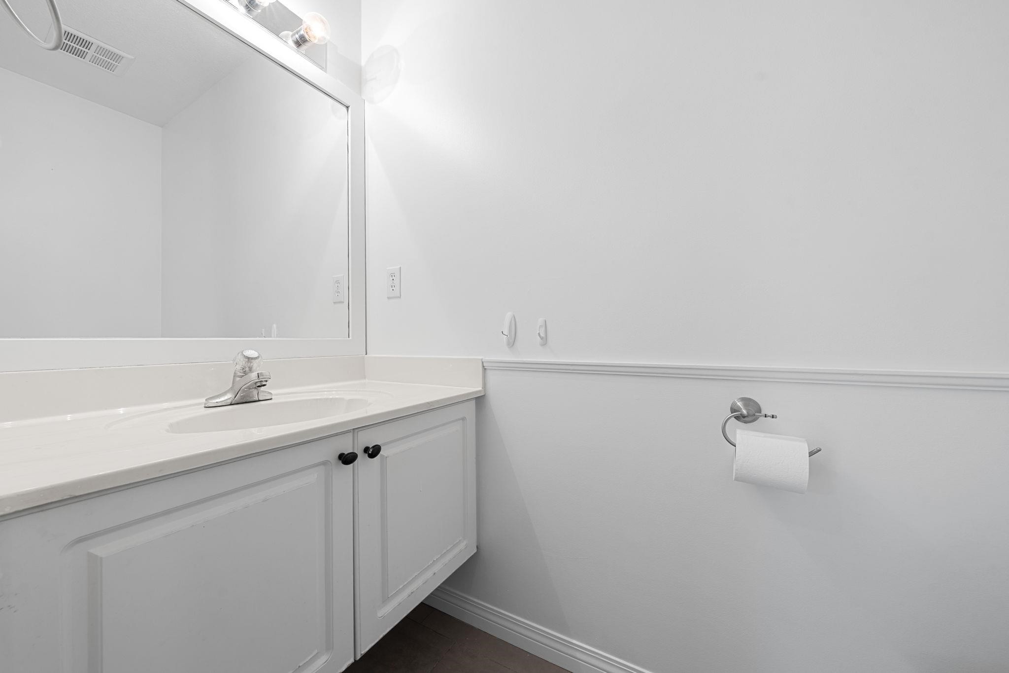 113-15550 26 Avenue, Surrey, BC