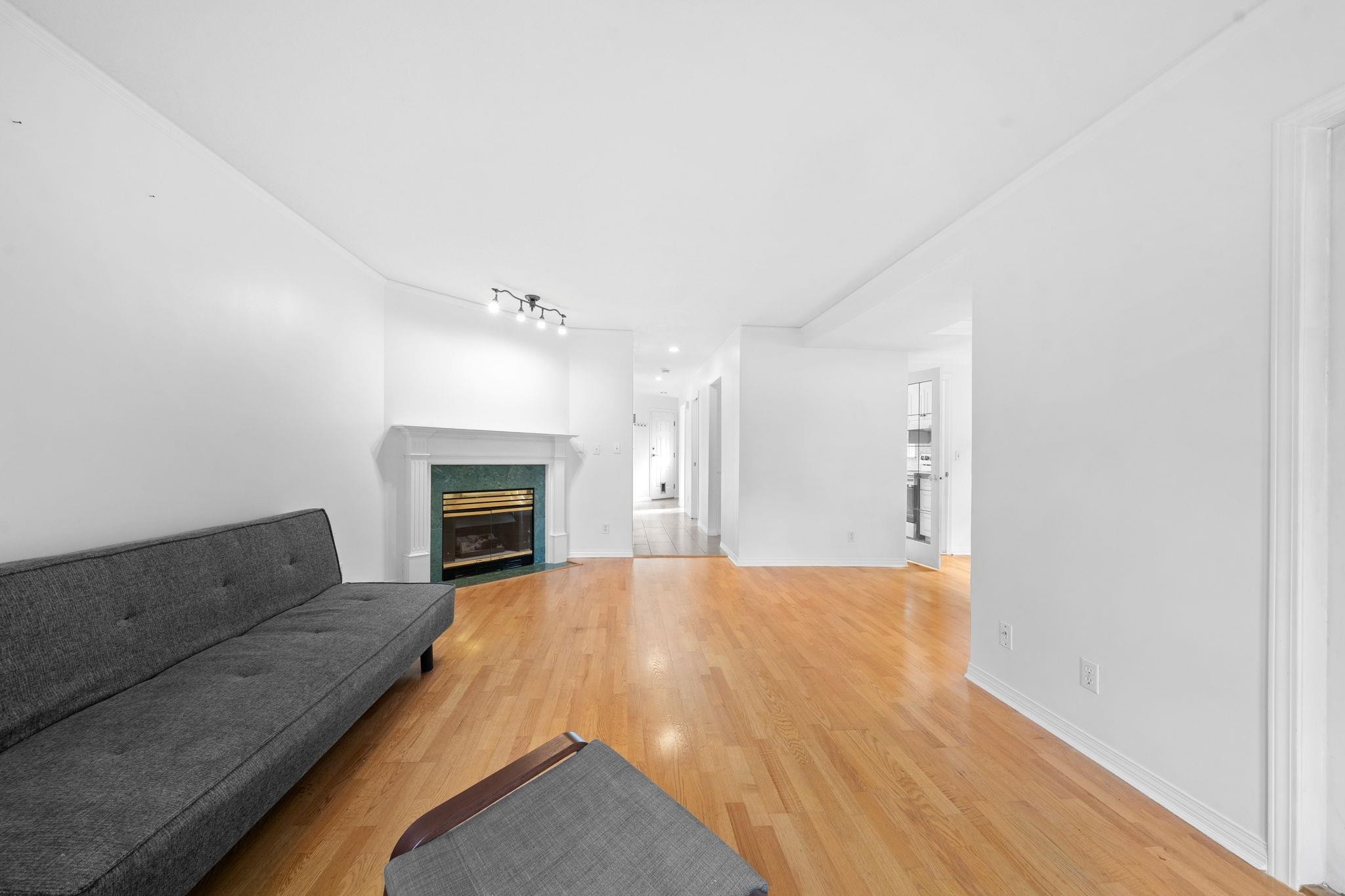 113-15550 26 Avenue, Surrey, BC