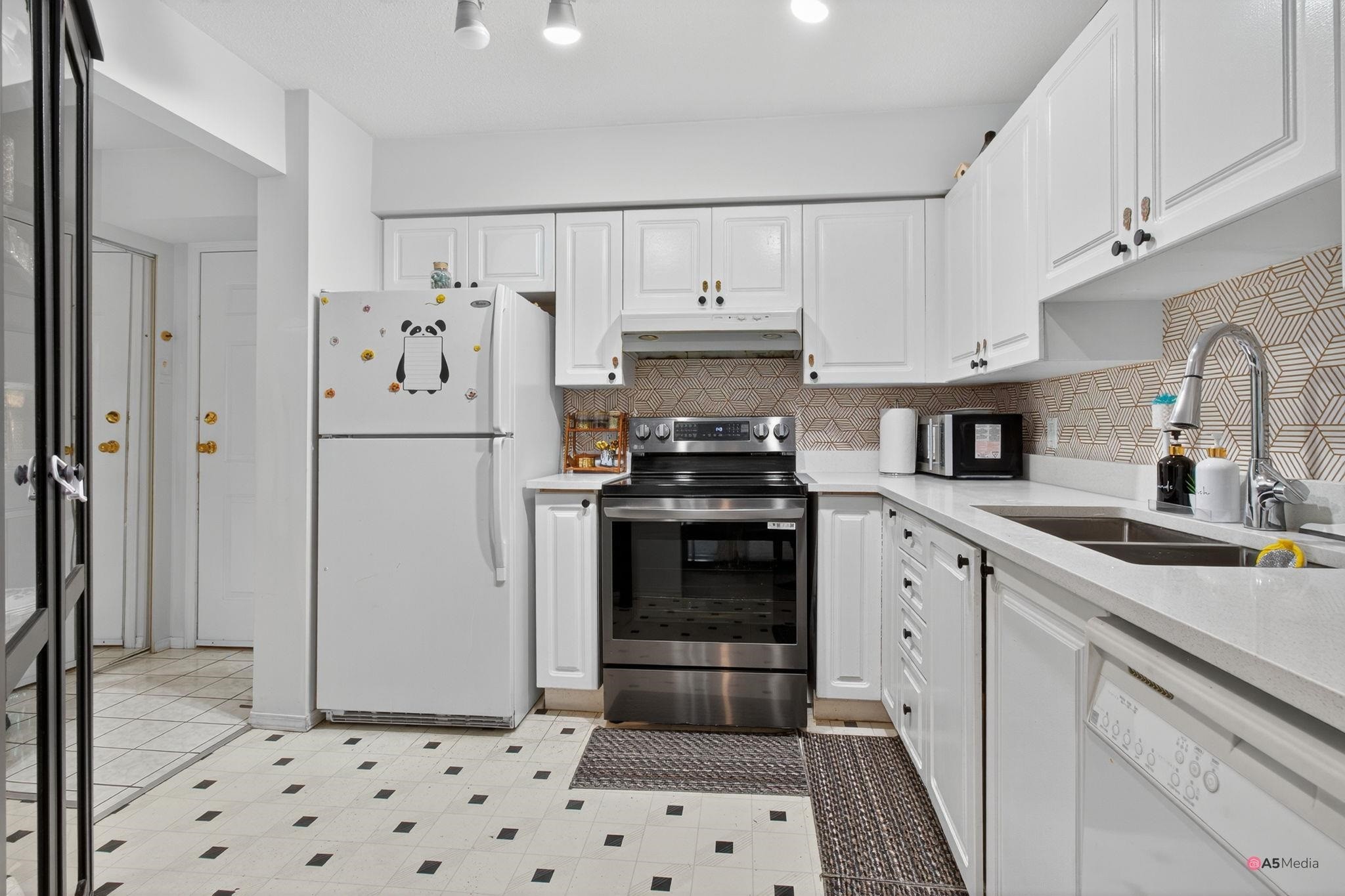 312-12769 72 Avenue, Surrey, BC