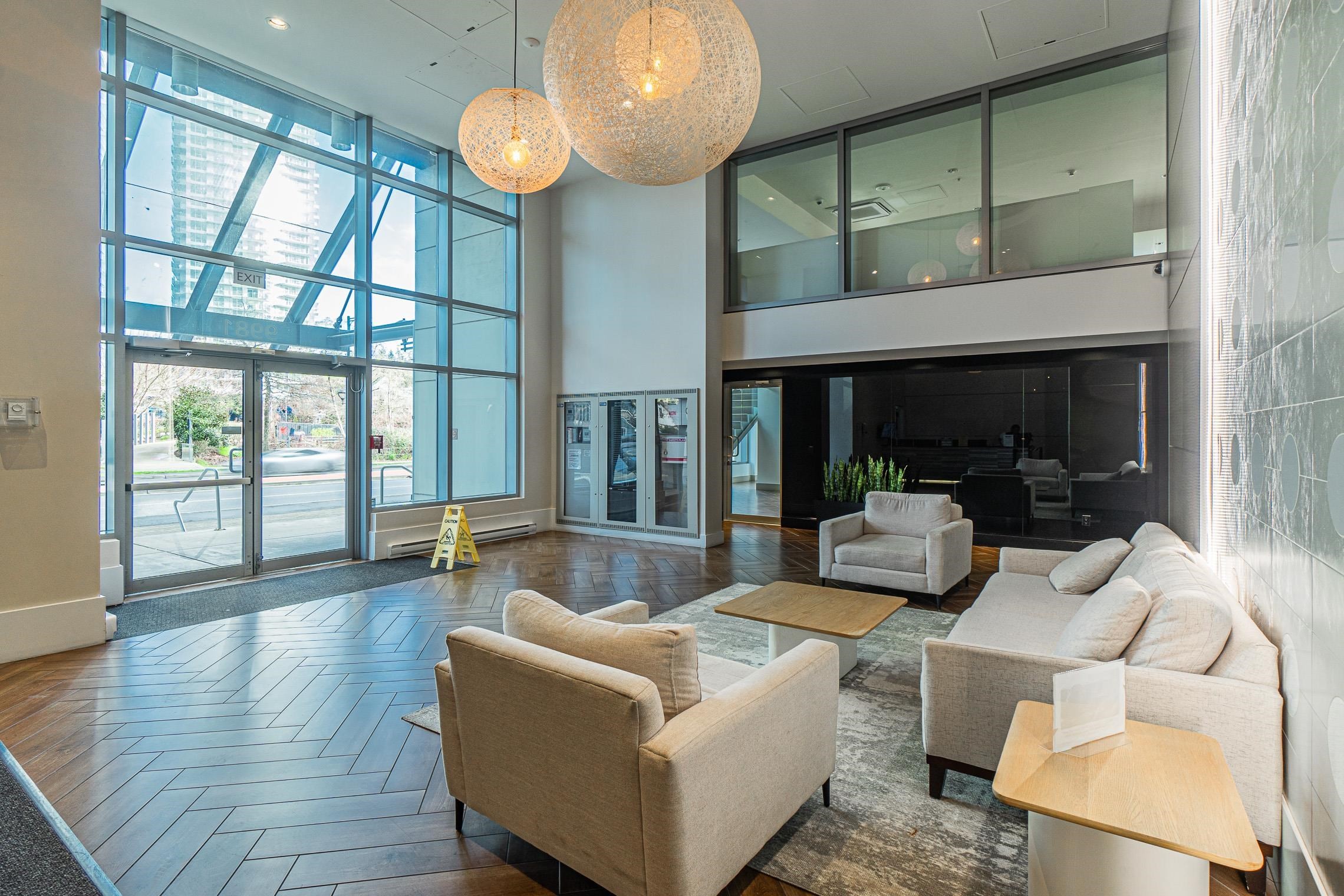 3607-9981 Whalley Boulevard, Surrey, BC