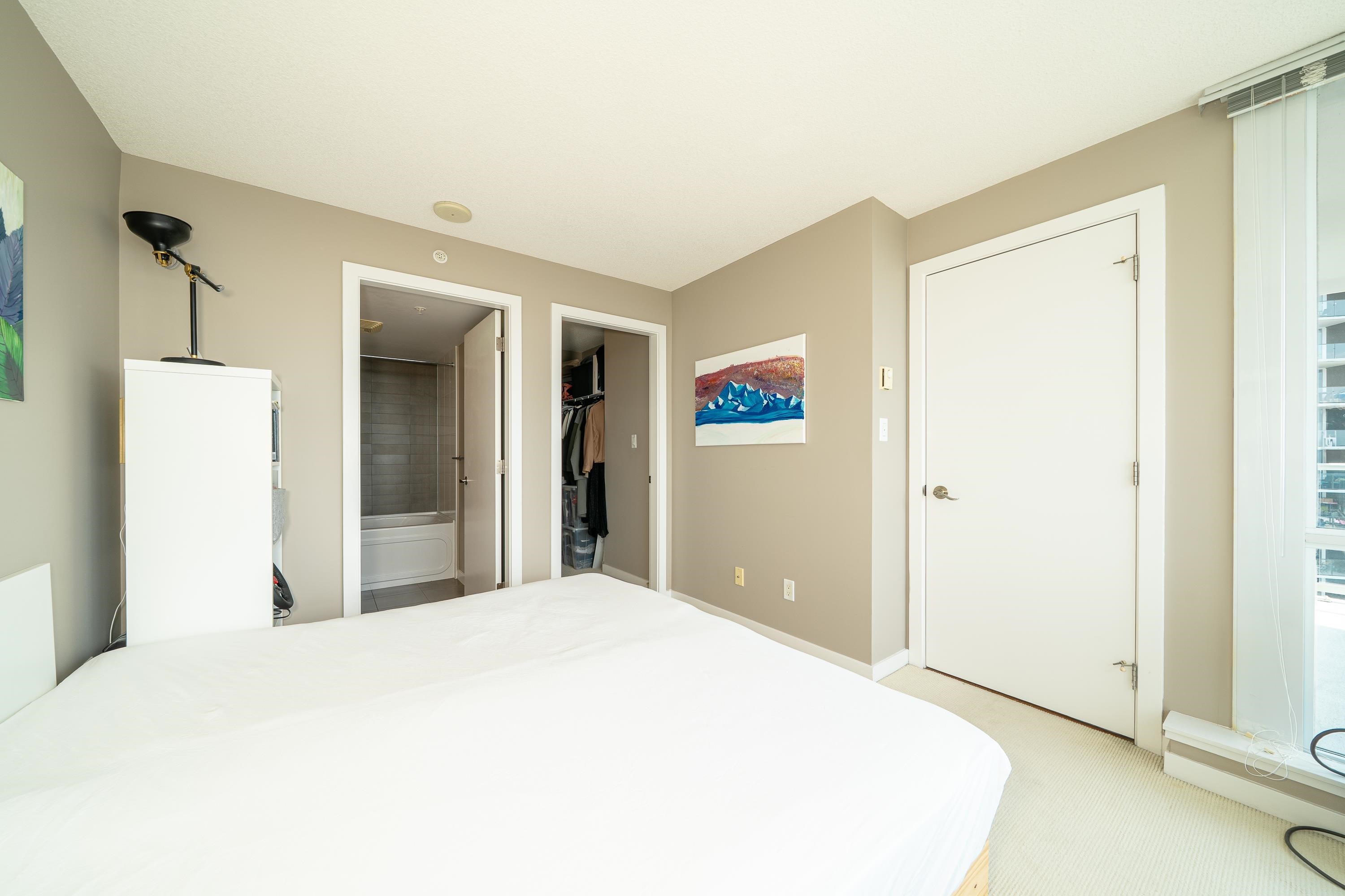 3607-9981 Whalley Boulevard, Surrey, BC