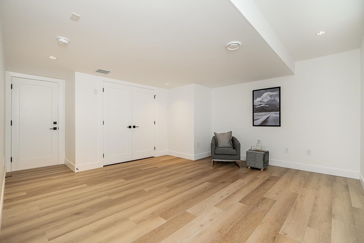 1938 167A Street, Surrey, BC