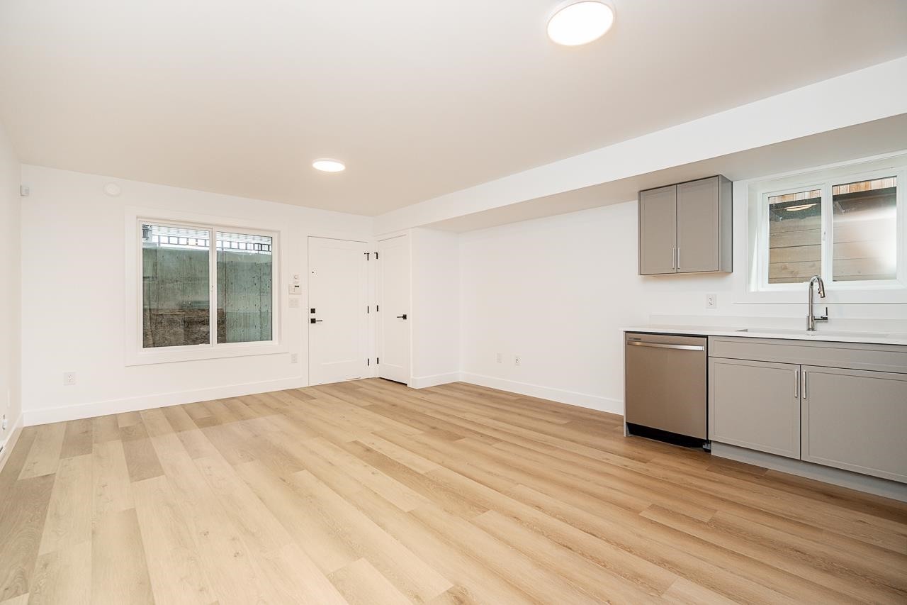 1938 167A Street, Surrey, BC