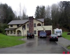 32460 Cherry Avenue Mission, BC V2V 2T6