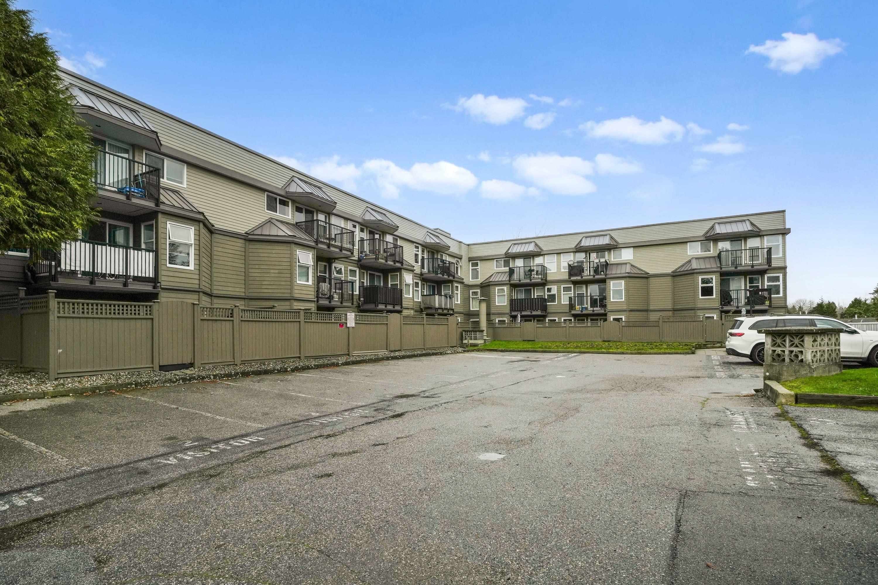 3-1870 Southmere Crescent E, Surrey, BC