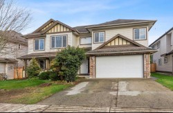 8530 Fennell Street Mission, BC V4S 1M2