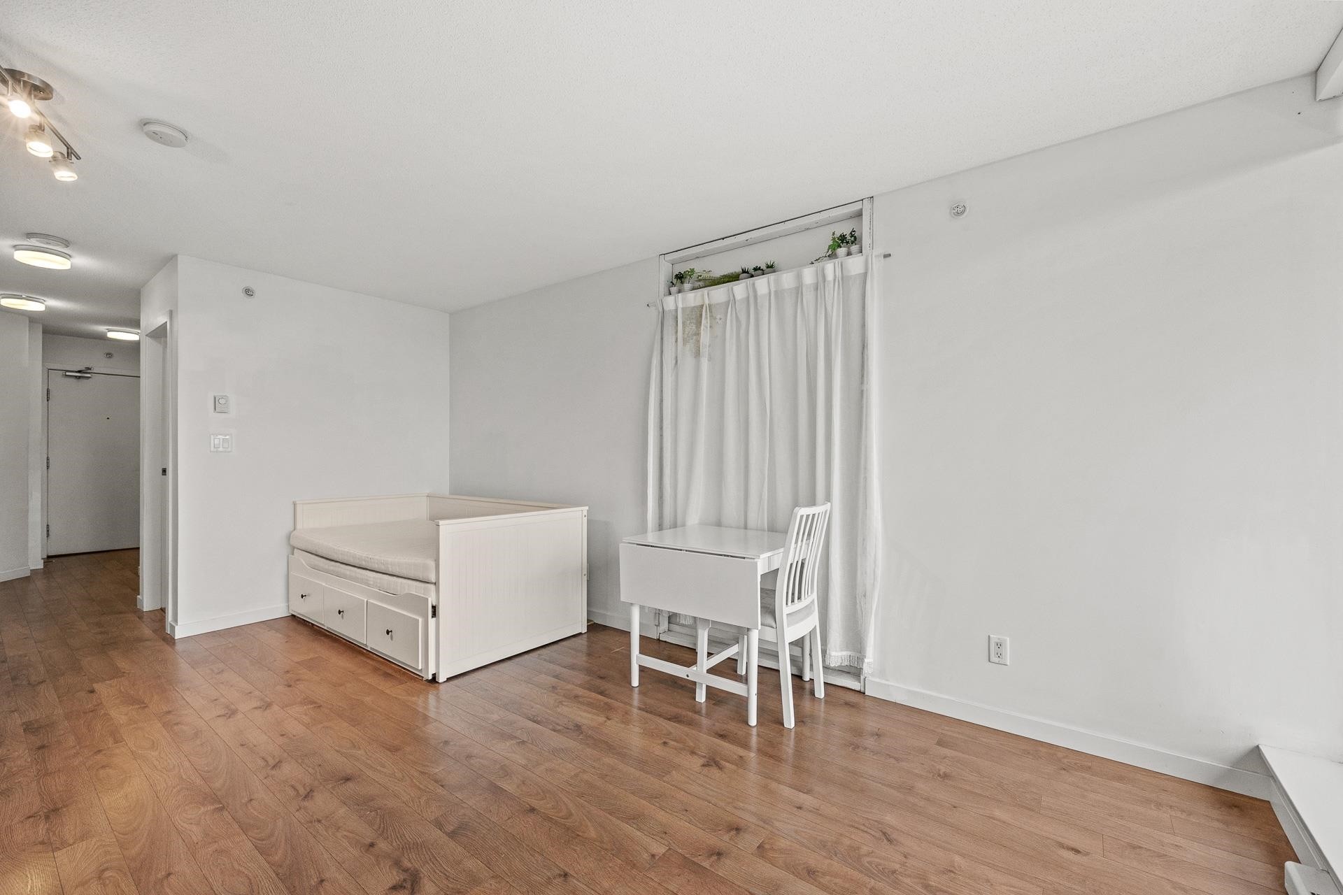 2511-13325 102A Avenue, Surrey, BC