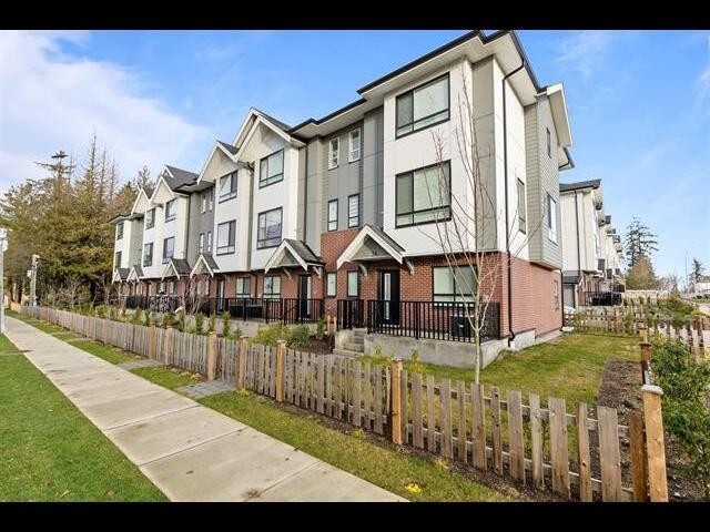 30-12635 63 Avenue Road, Surrey, BC