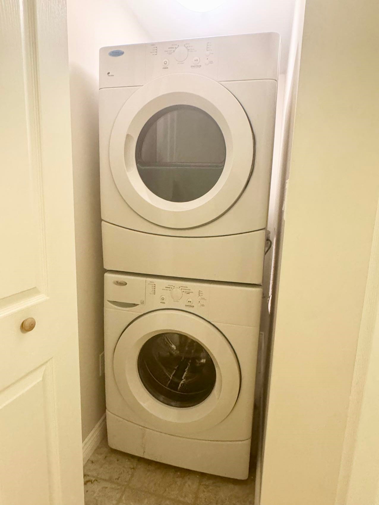 169Xx 78A Avenue, Surrey, BC