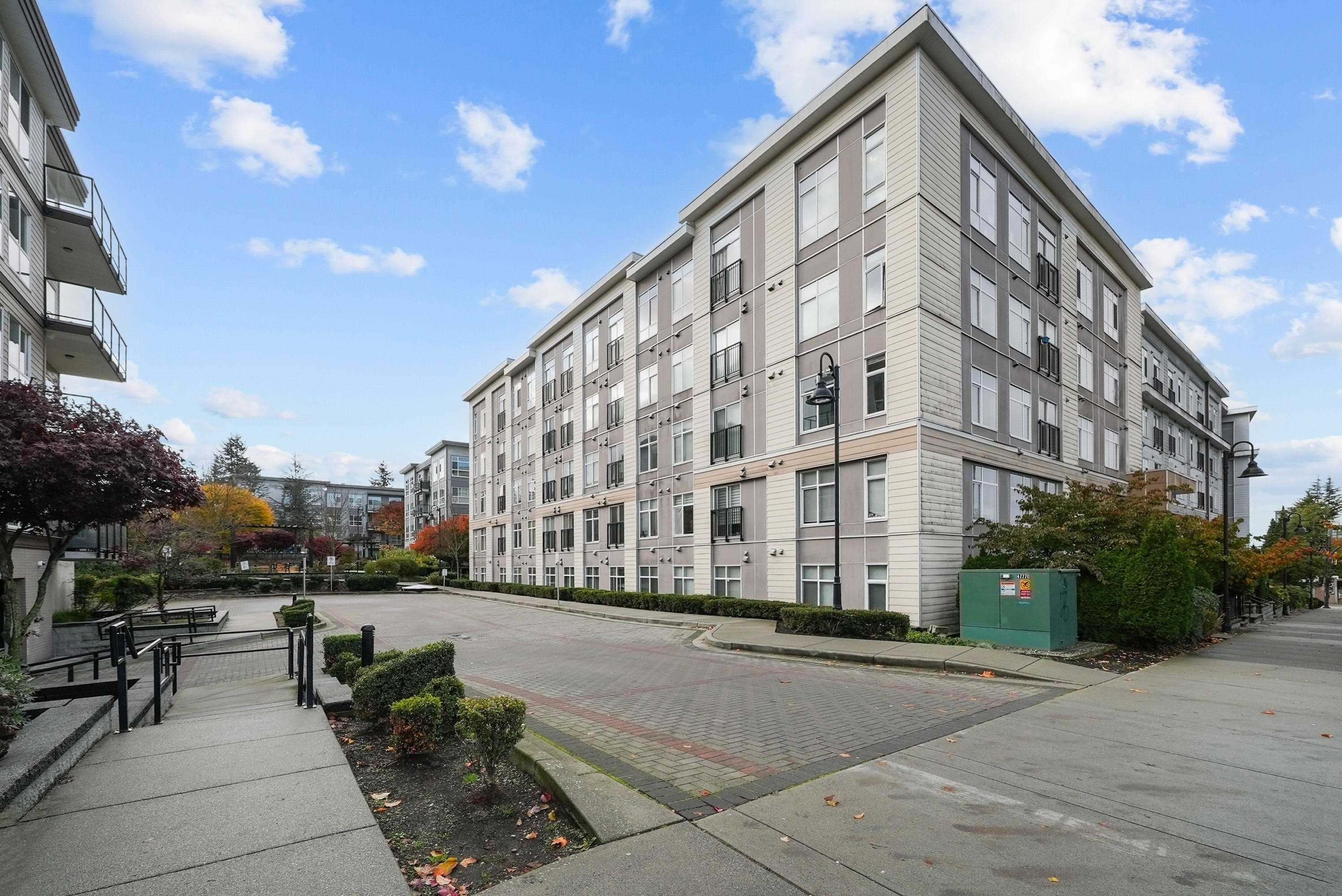 210-13728 108 Avenue, Surrey, BC