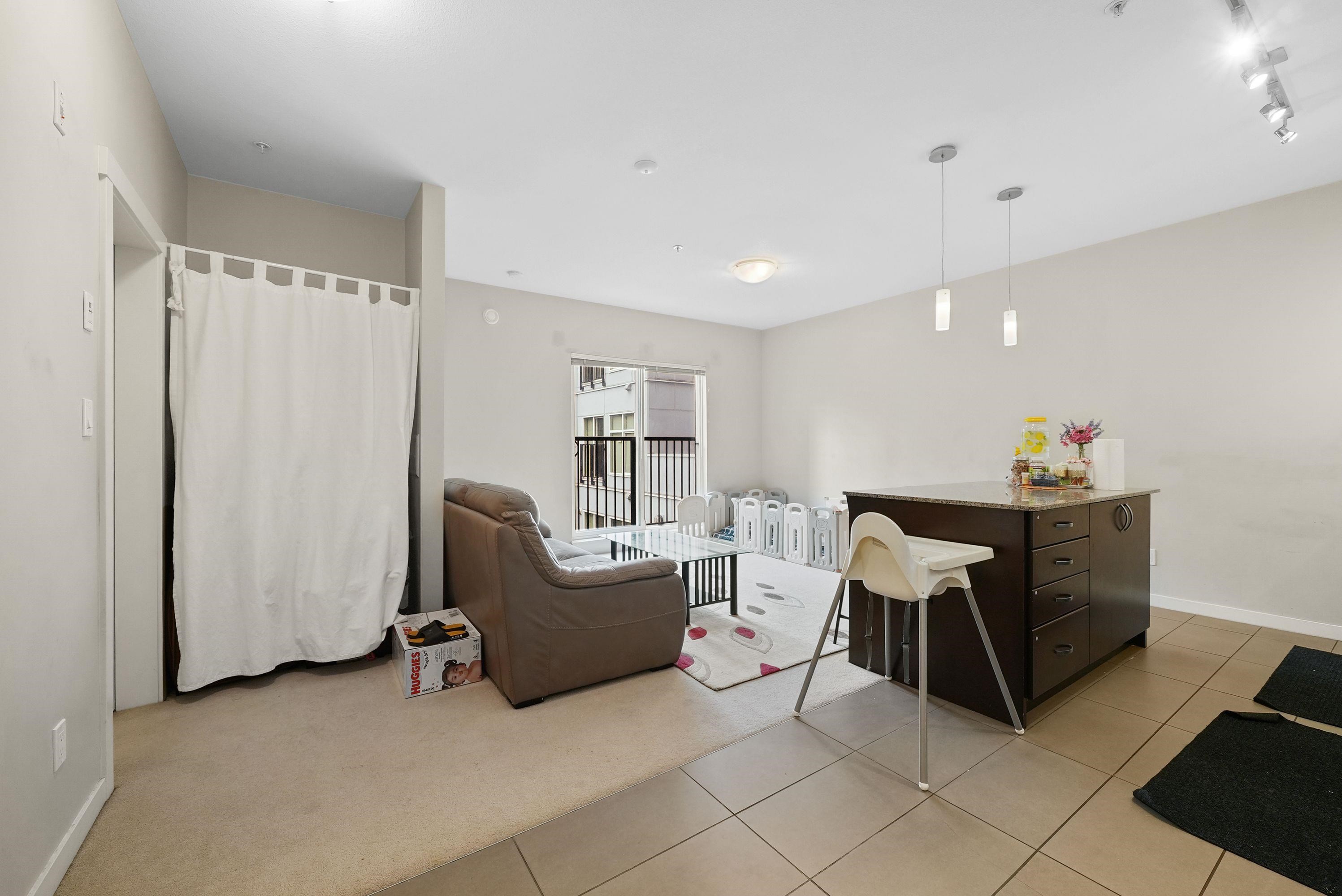 210-13728 108 Avenue, Surrey, BC