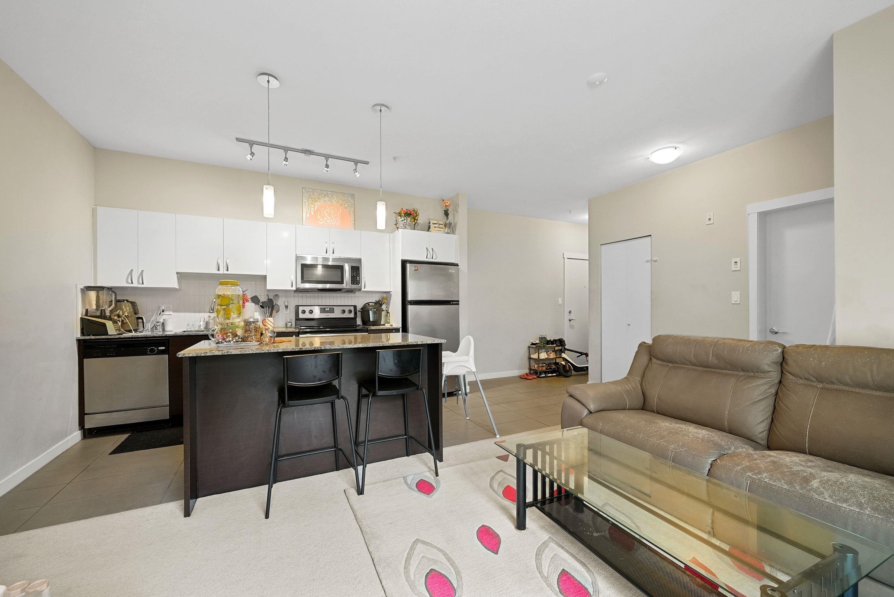 210-13728 108 Avenue, Surrey, BC