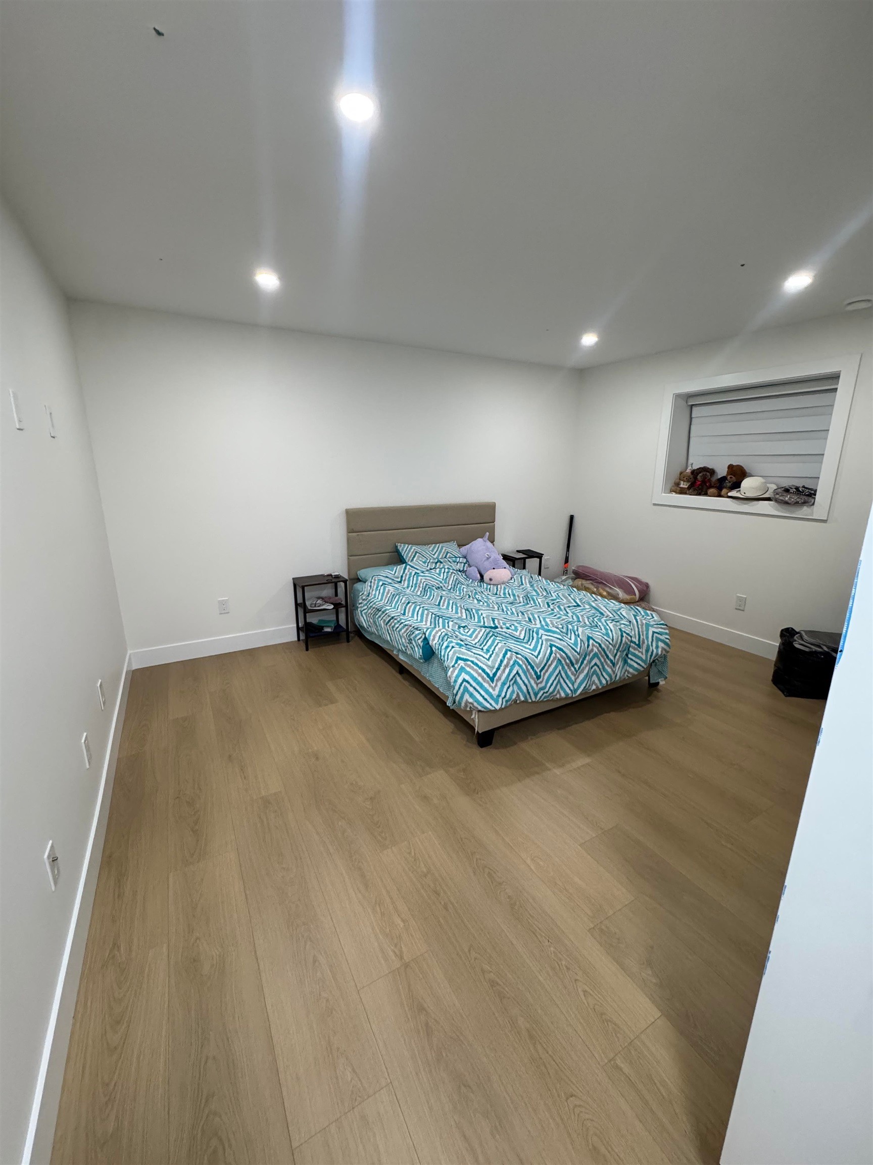 16935 0A Avenue, Surrey, BC