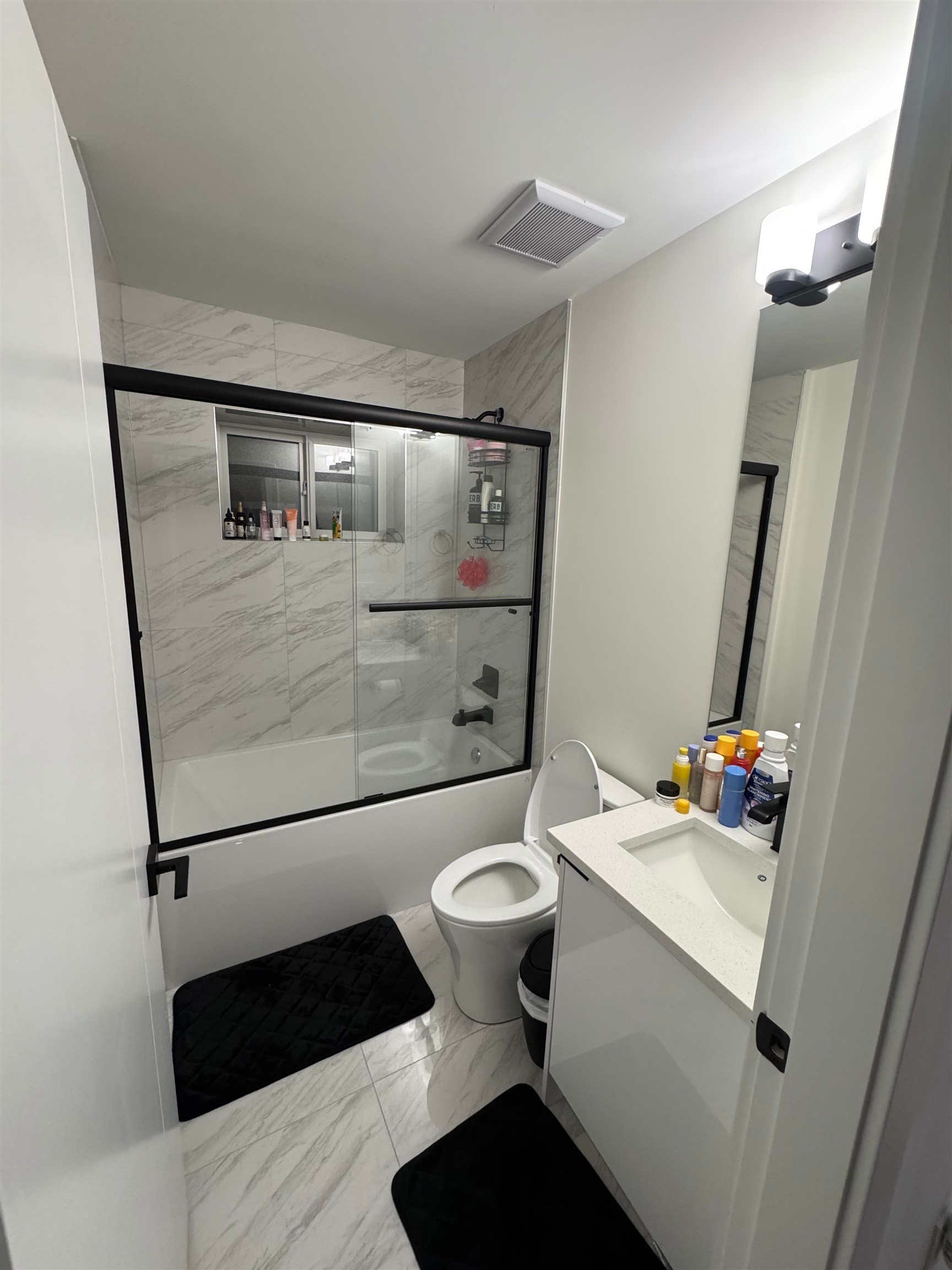 16935 0A Avenue, Surrey, BC