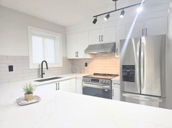 bsmt-14554 68 Avenue Surrey, BC V3S 2A9