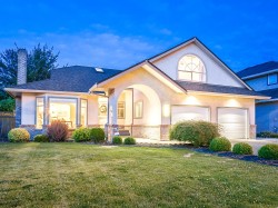 6116 185b Street Surrey, BC V3S 7P6