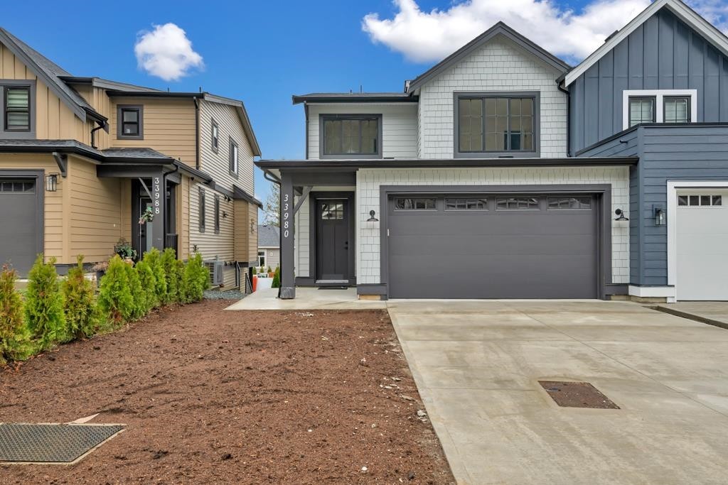 33980 Barker Court, Mission, BC