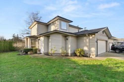 4-20881 87 Avenue Langley, BC V1M 3X1