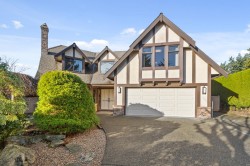 1887 144a Street Surrey, BC V4A 6Z7