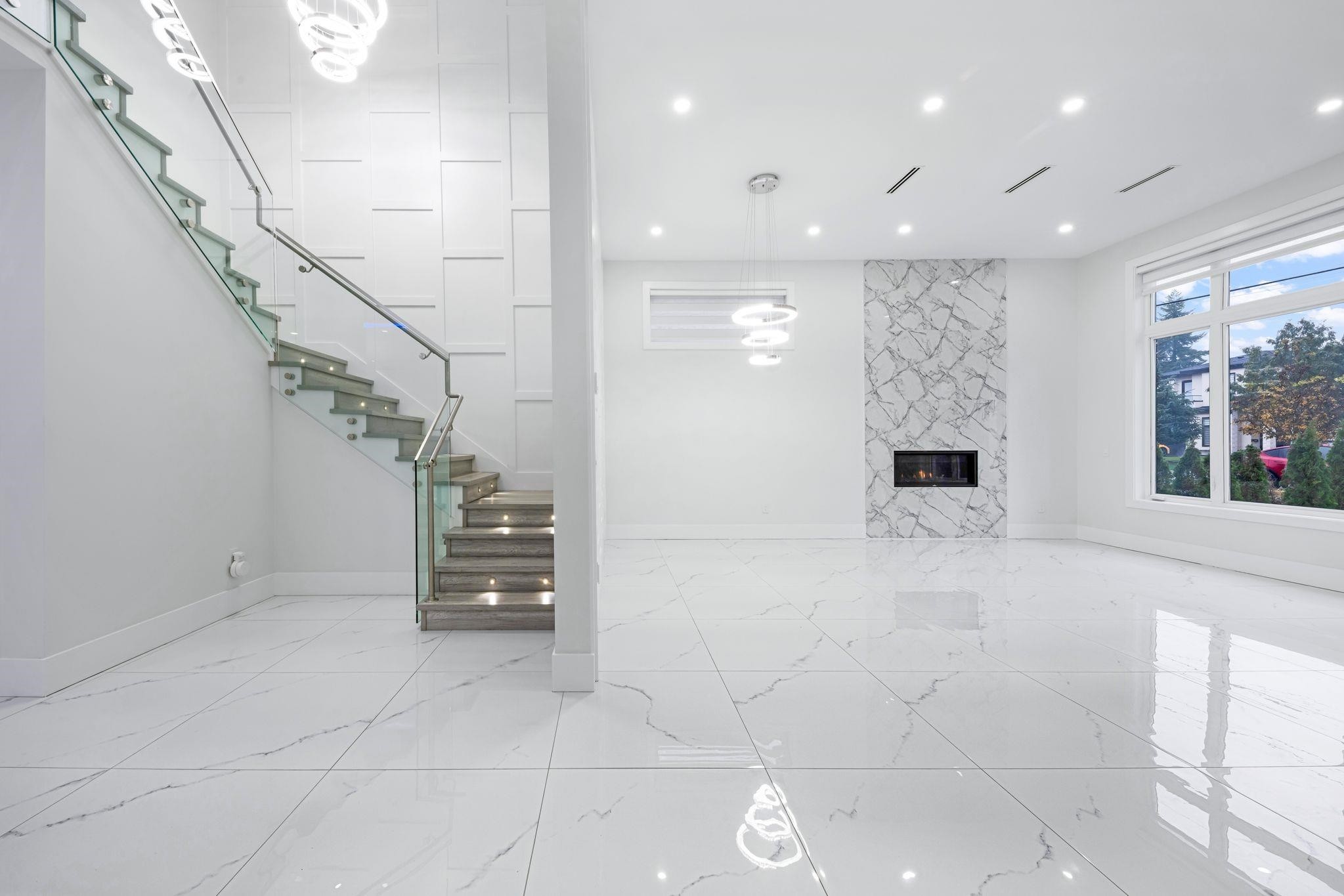 8665 154A Street, Surrey, BC