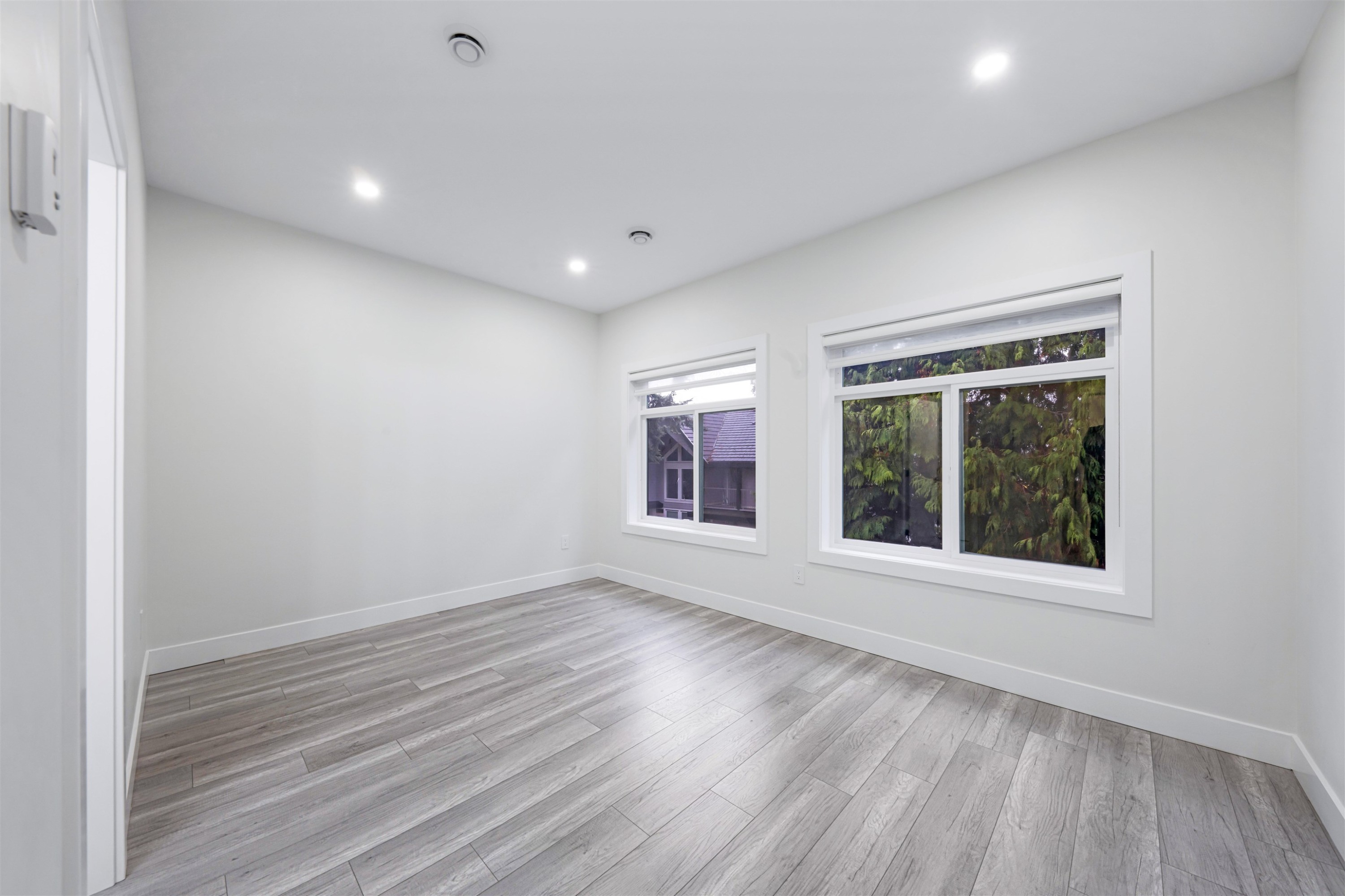 8665 154A Street, Surrey, BC