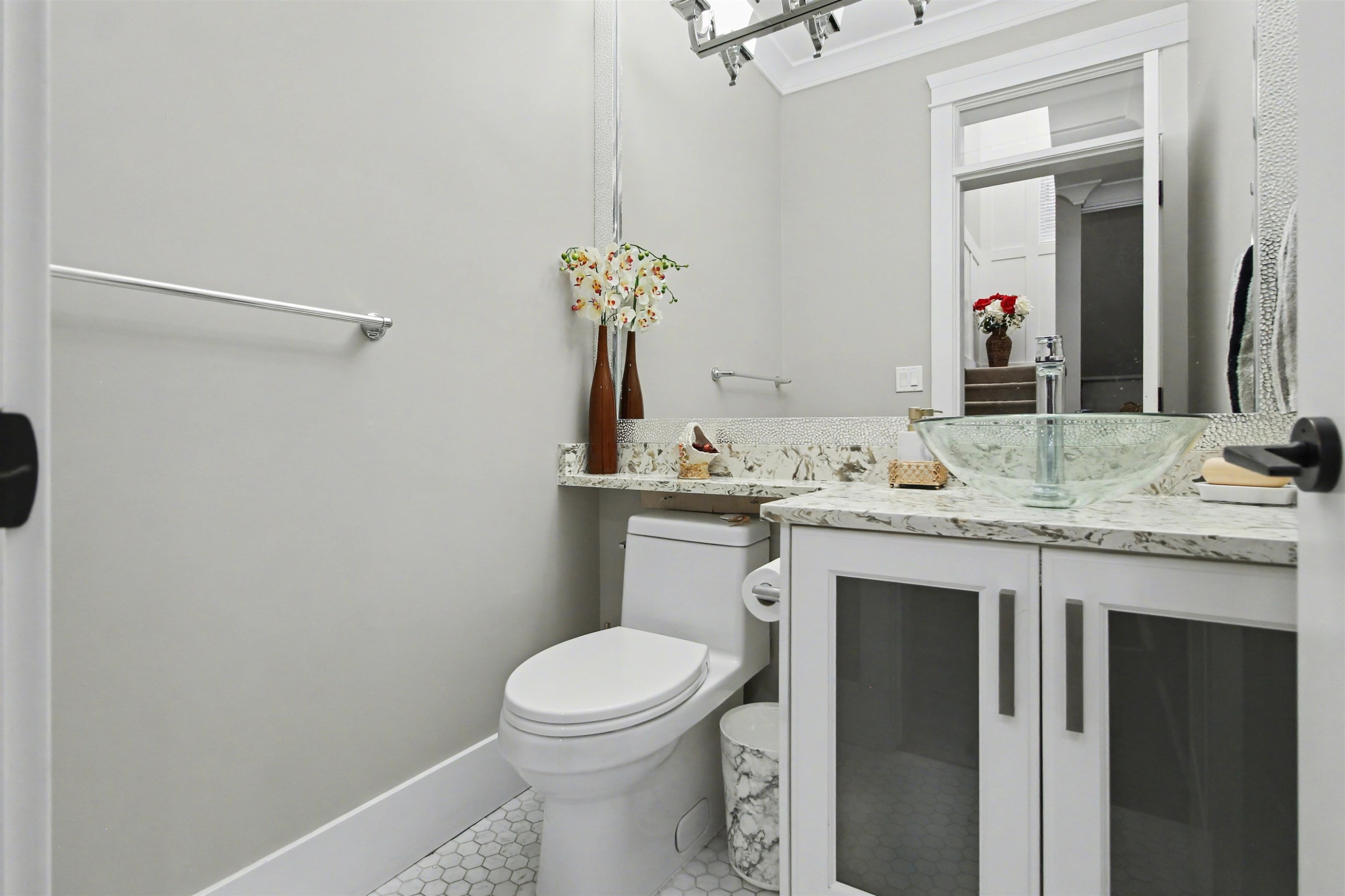 15648 82 Avenue, Surrey, BC