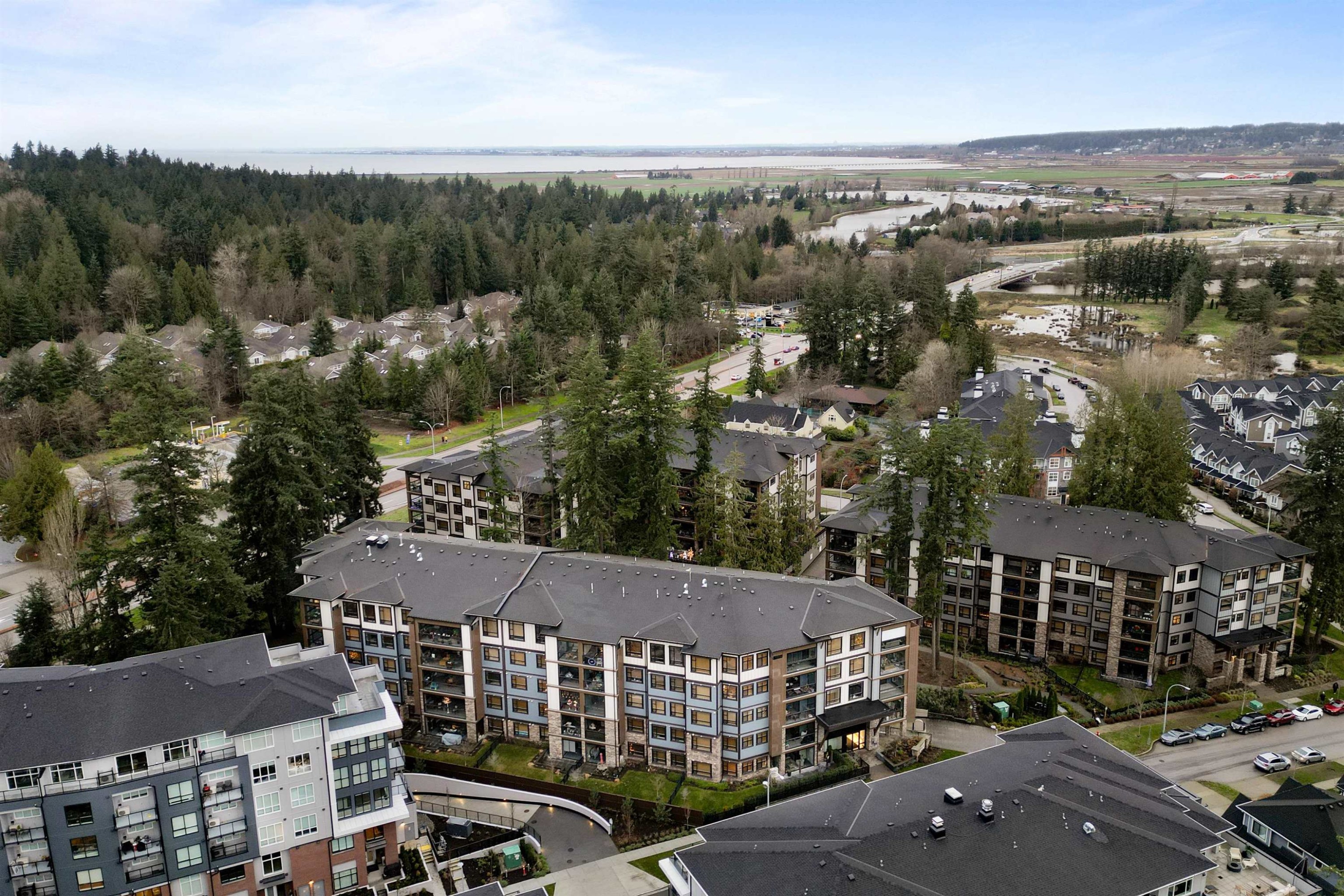 511-3535 146A Street, Surrey, BC