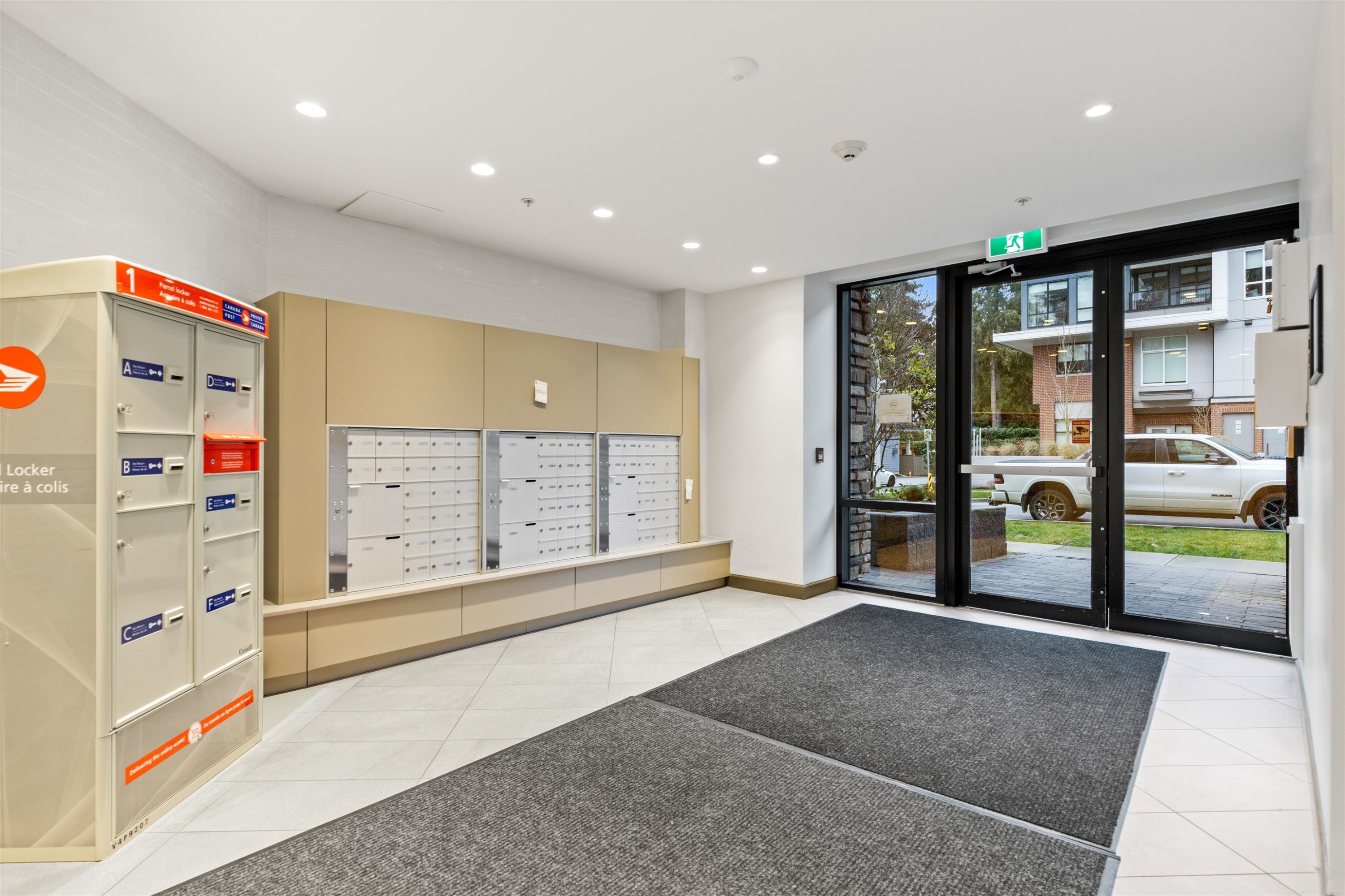 511-3535 146A Street, Surrey, BC