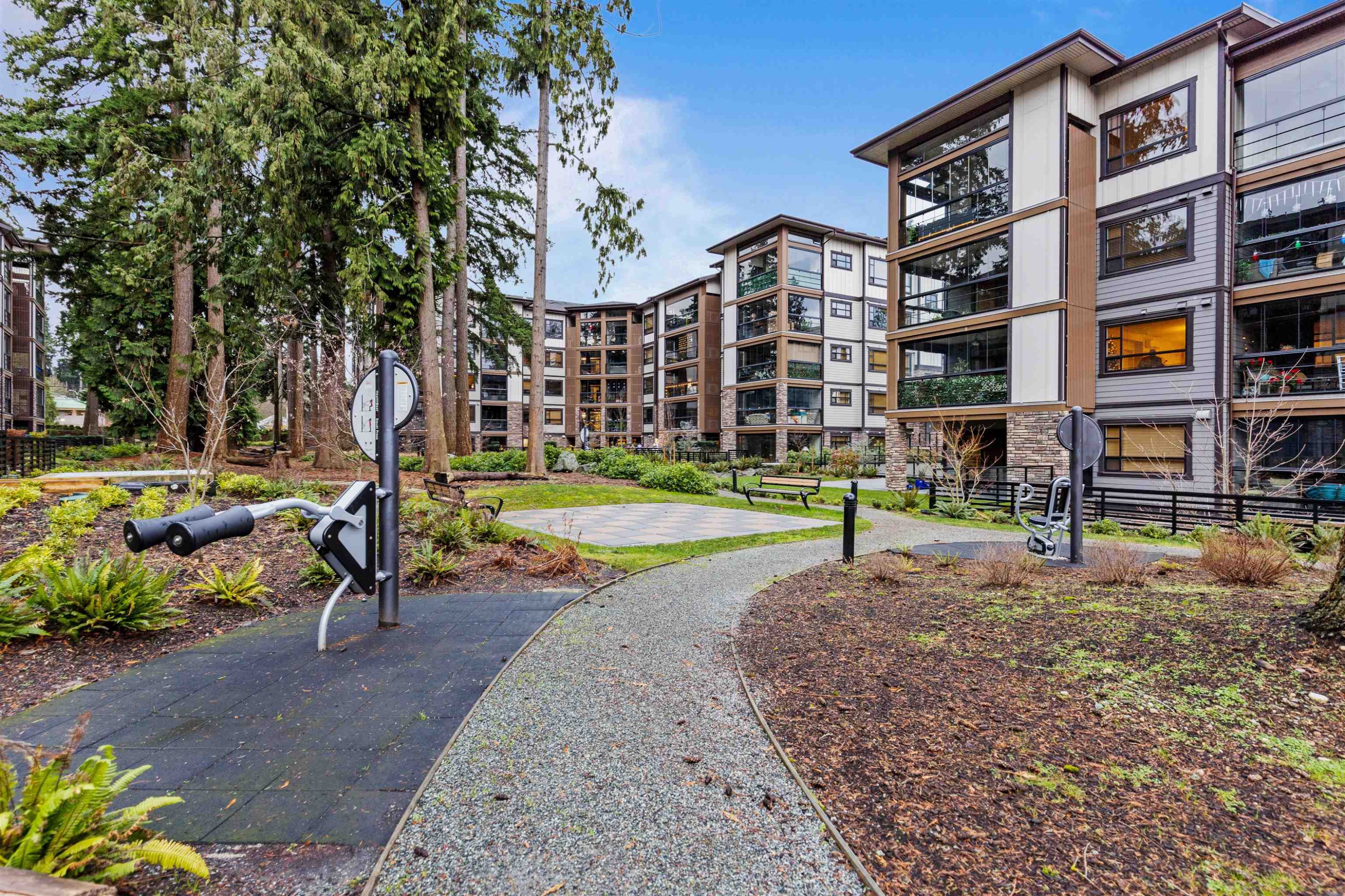 511-3535 146A Street, Surrey, BC