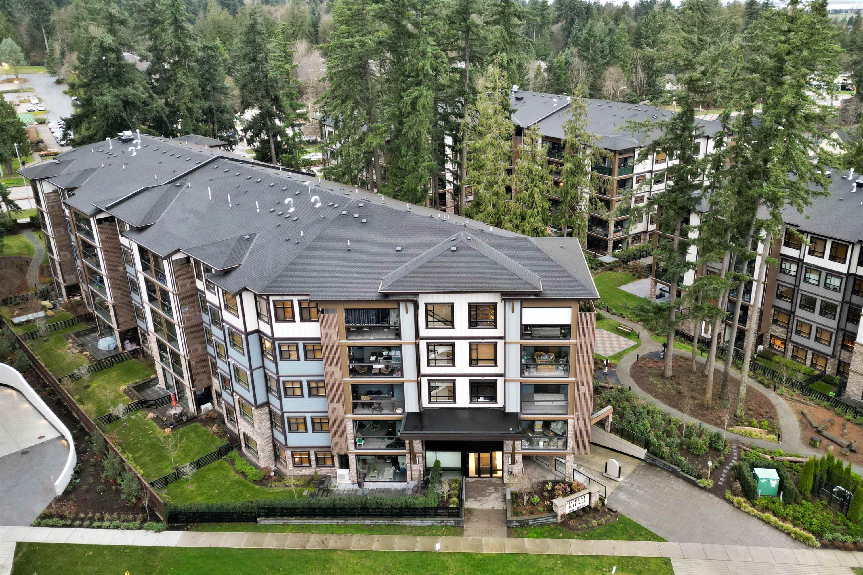 511-3535 146A Street, Surrey, BC