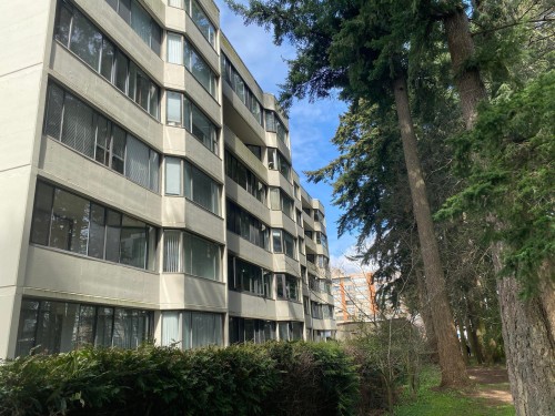 102-1442 Foster Street  White Rock, BC V4B 3X7