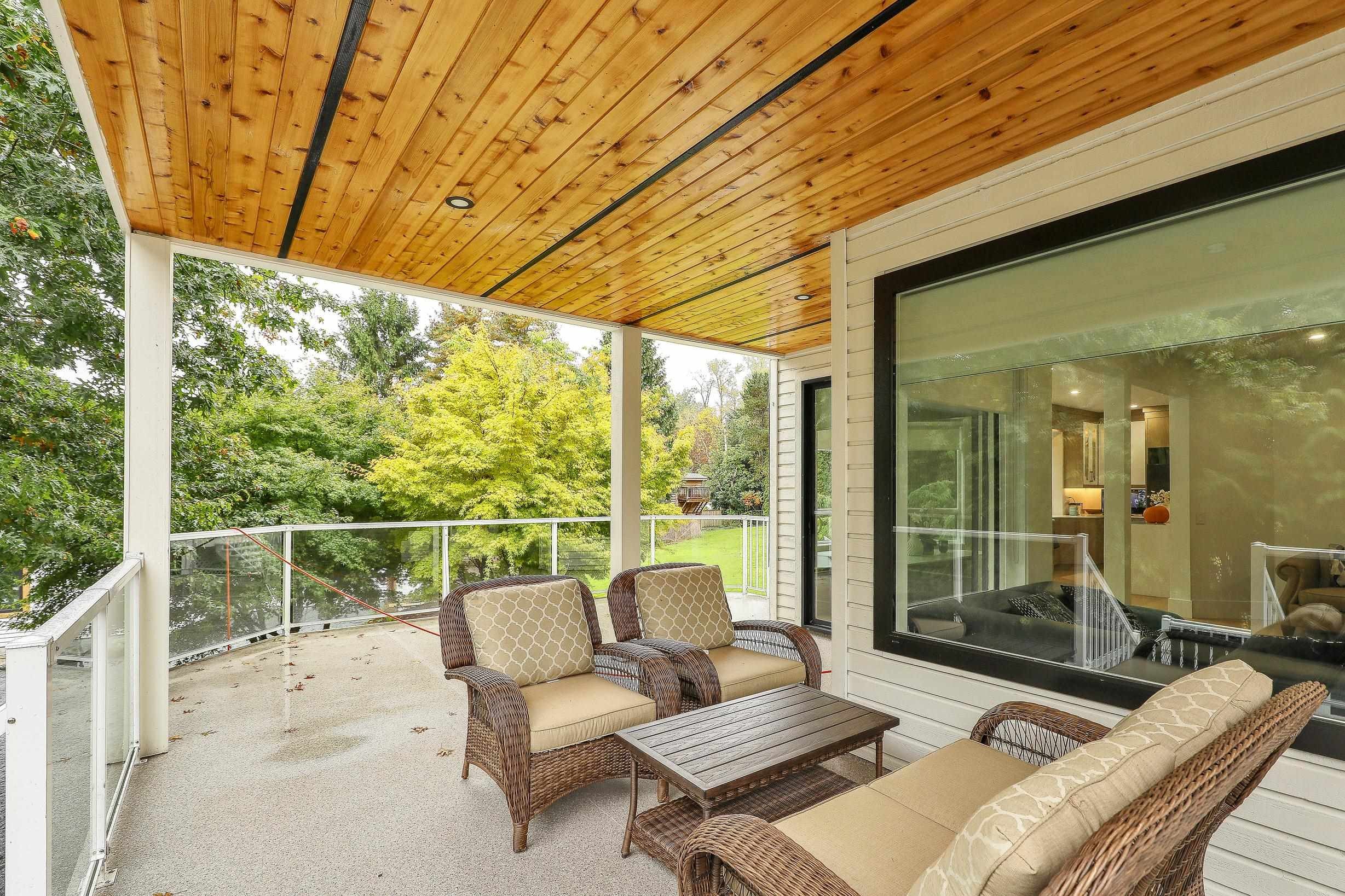 18040 20 Avenue, White Rock, BC