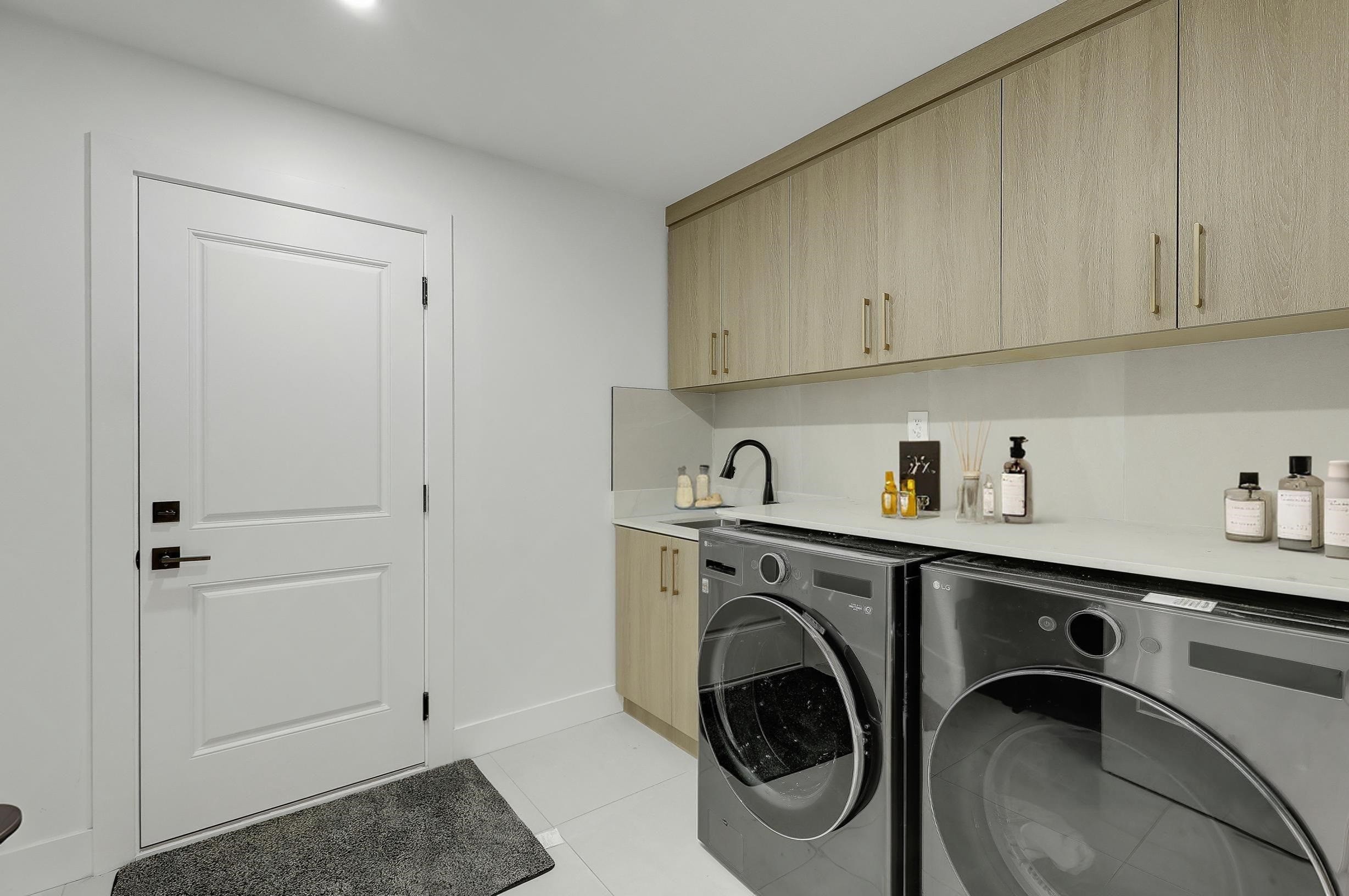 18040 20 Avenue, White Rock, BC