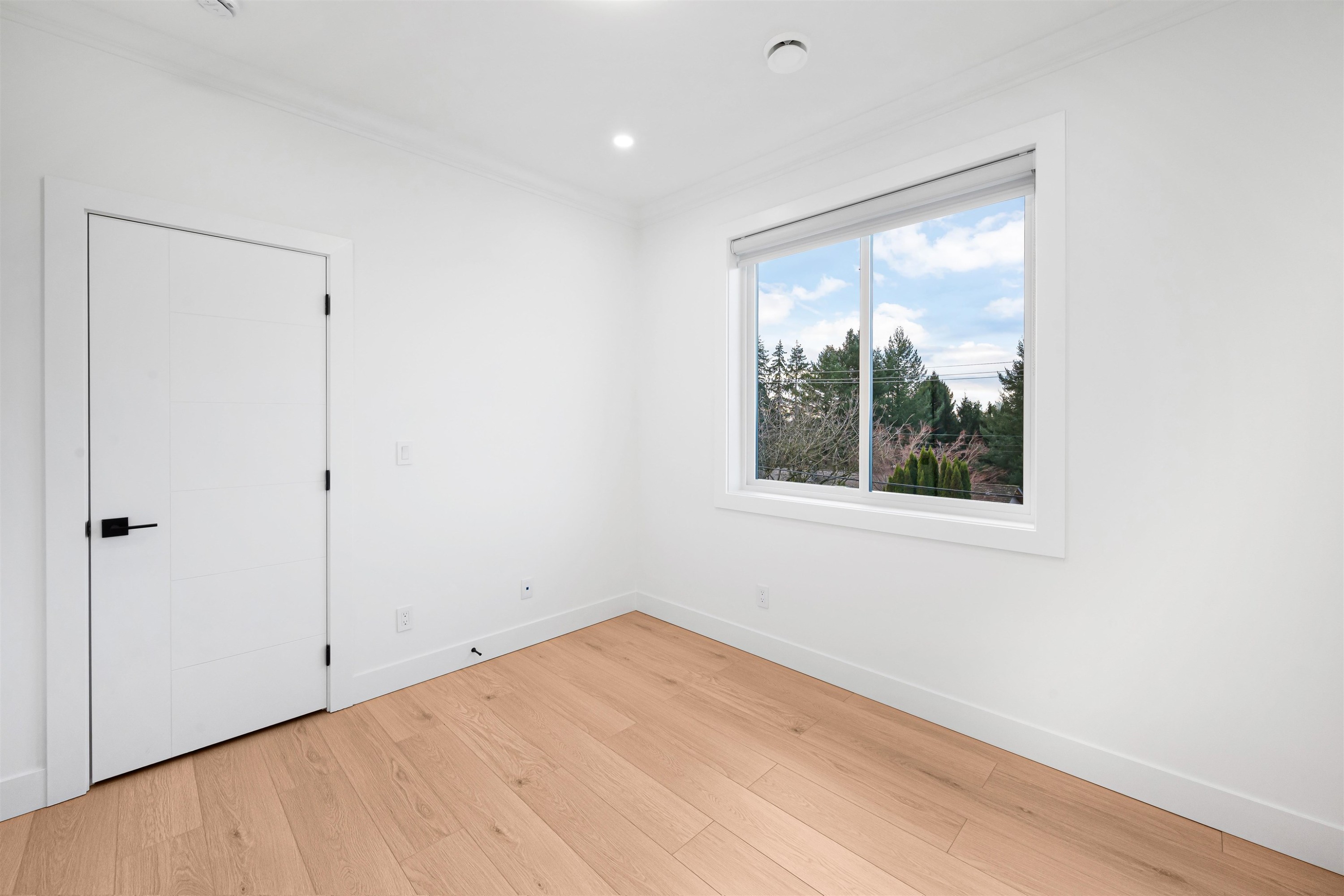 102-18002 63B Avenue, Surrey, BC