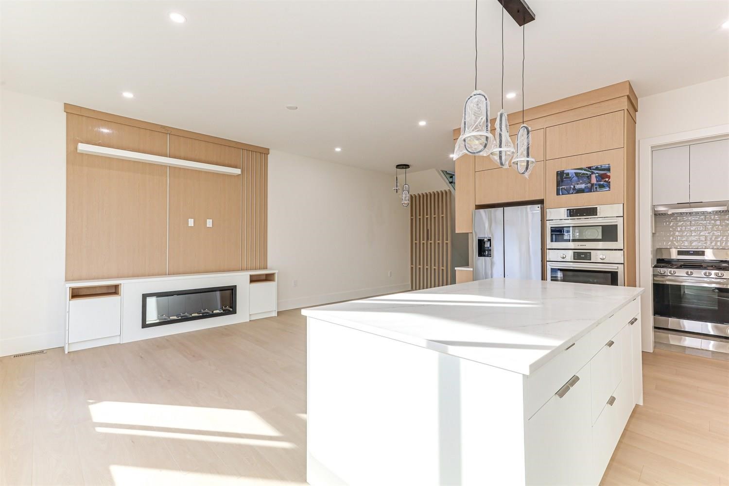 17144 1 Avenue, Surrey, BC