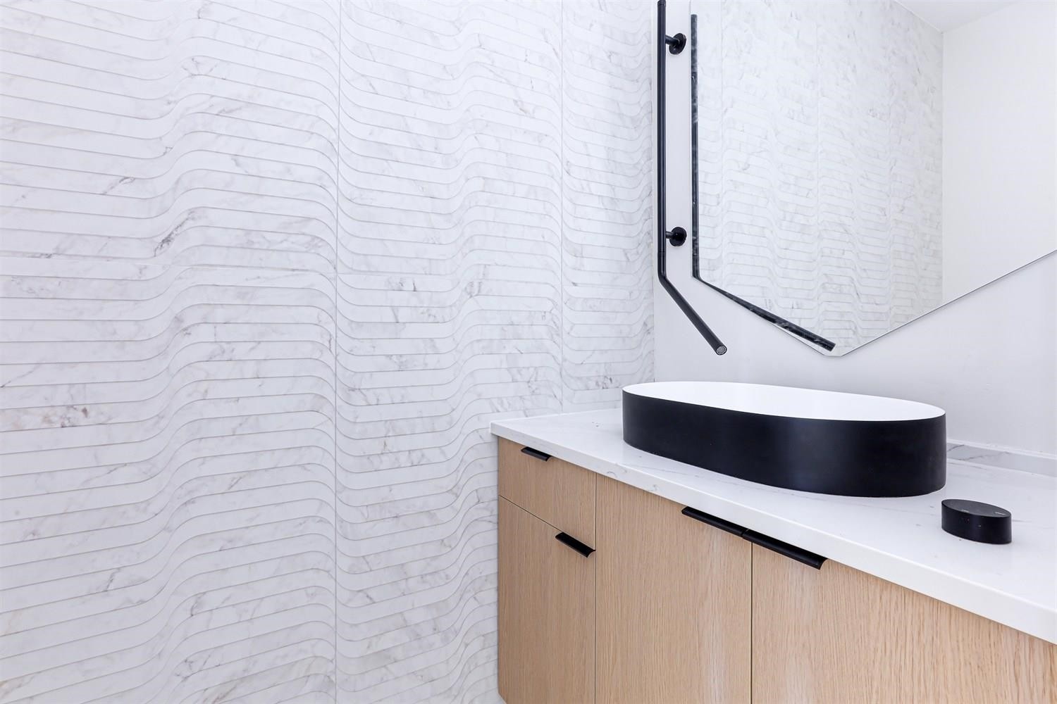 17144 1 Avenue, Surrey, BC