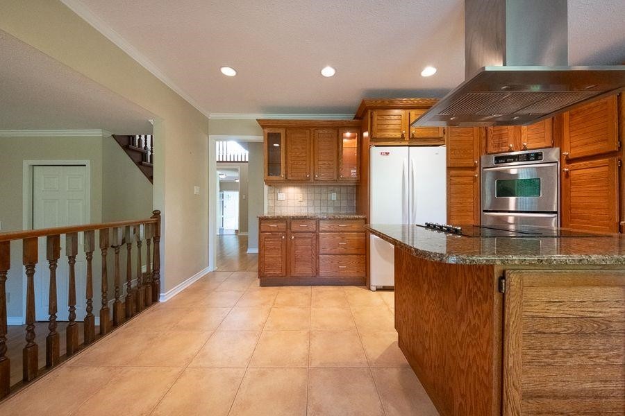 1639 133A Street, Surrey, BC