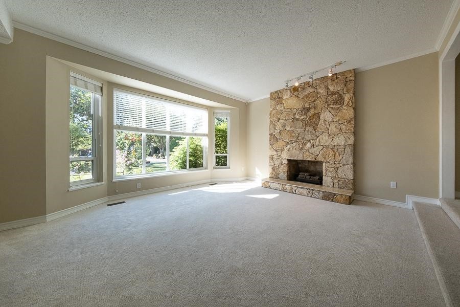 1639 133A Street, Surrey, BC