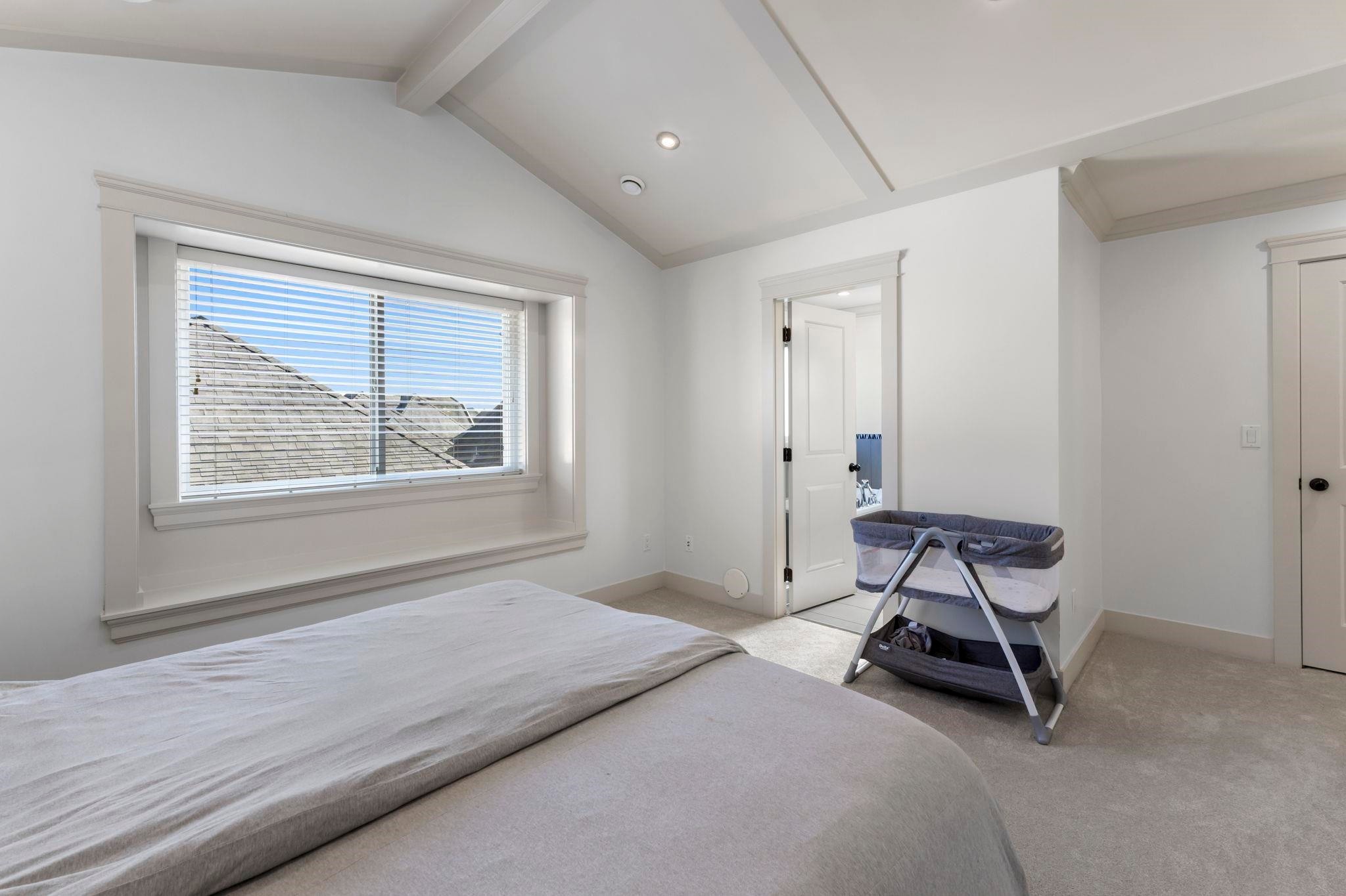 6746 191A Street, Surrey, BC