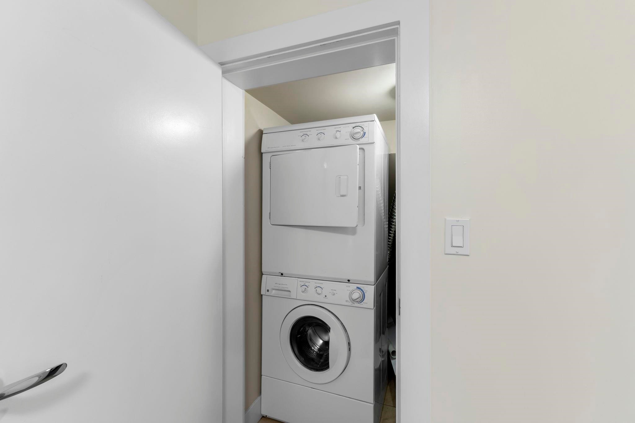 6746 191A Street, Surrey, BC