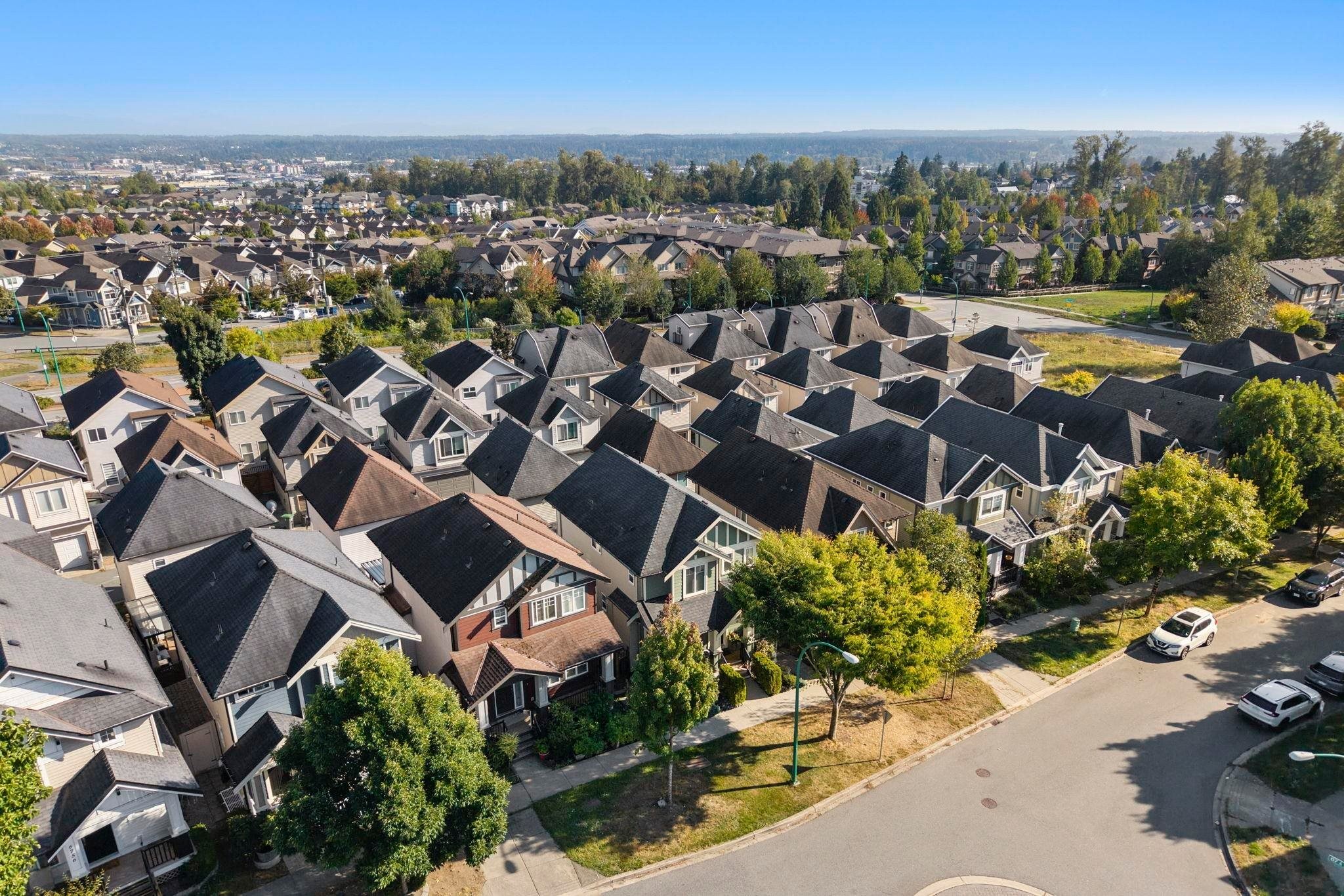 6746 191A Street, Surrey, BC