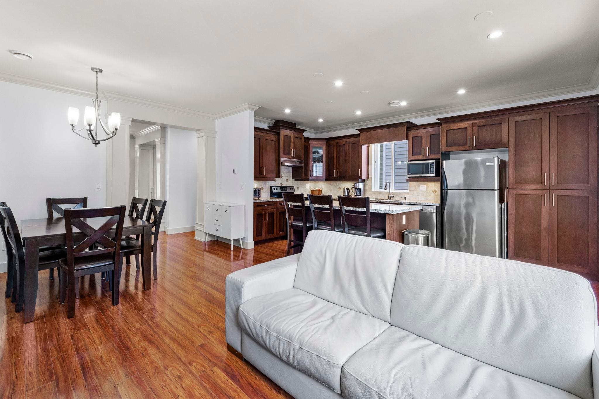 6746 191A Street, Surrey, BC