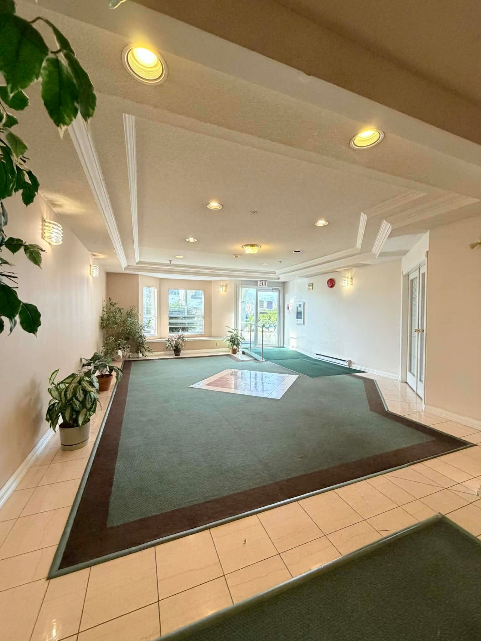 304-5646 200 Street, Langley, BC