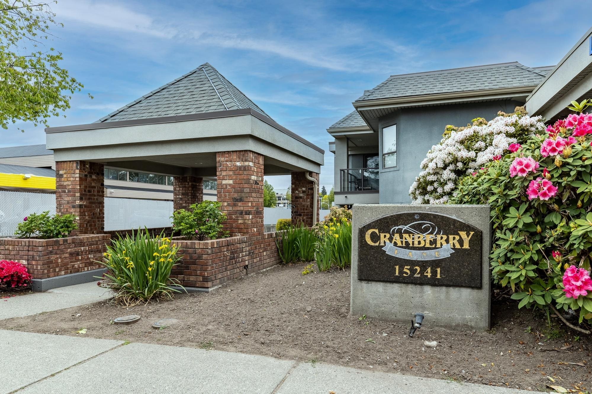 201-15241 18 Avenue, Surrey, BC