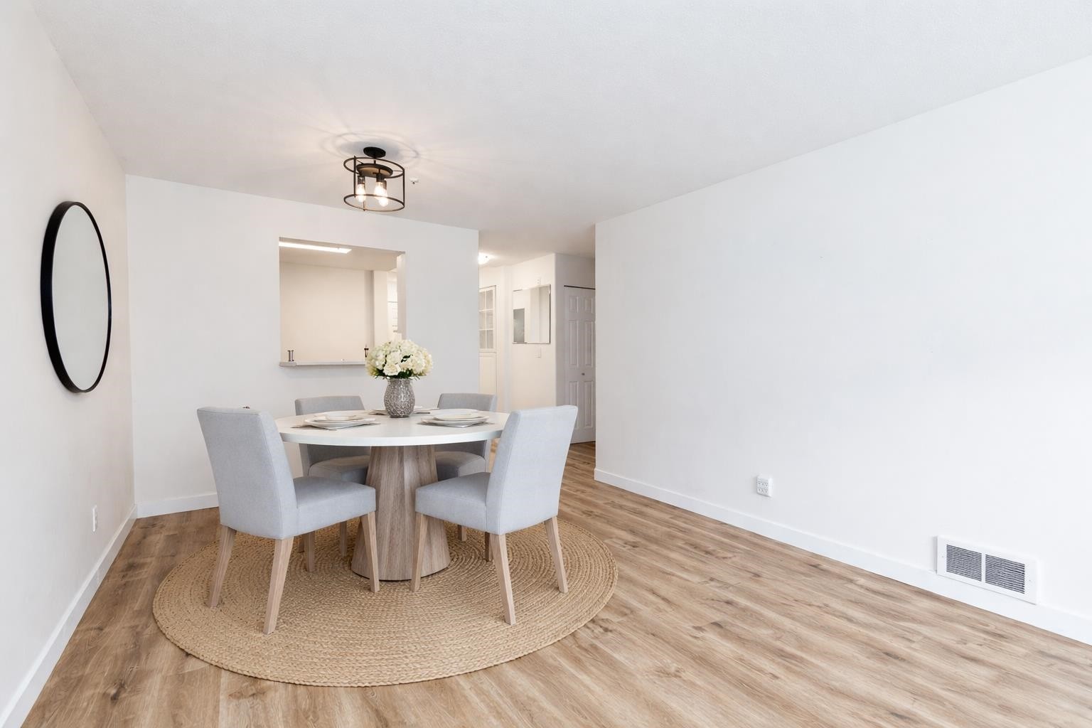 201-15241 18 Avenue, Surrey, BC