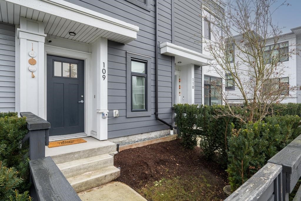 109-15235 Sitka Drive, Surrey, BC
