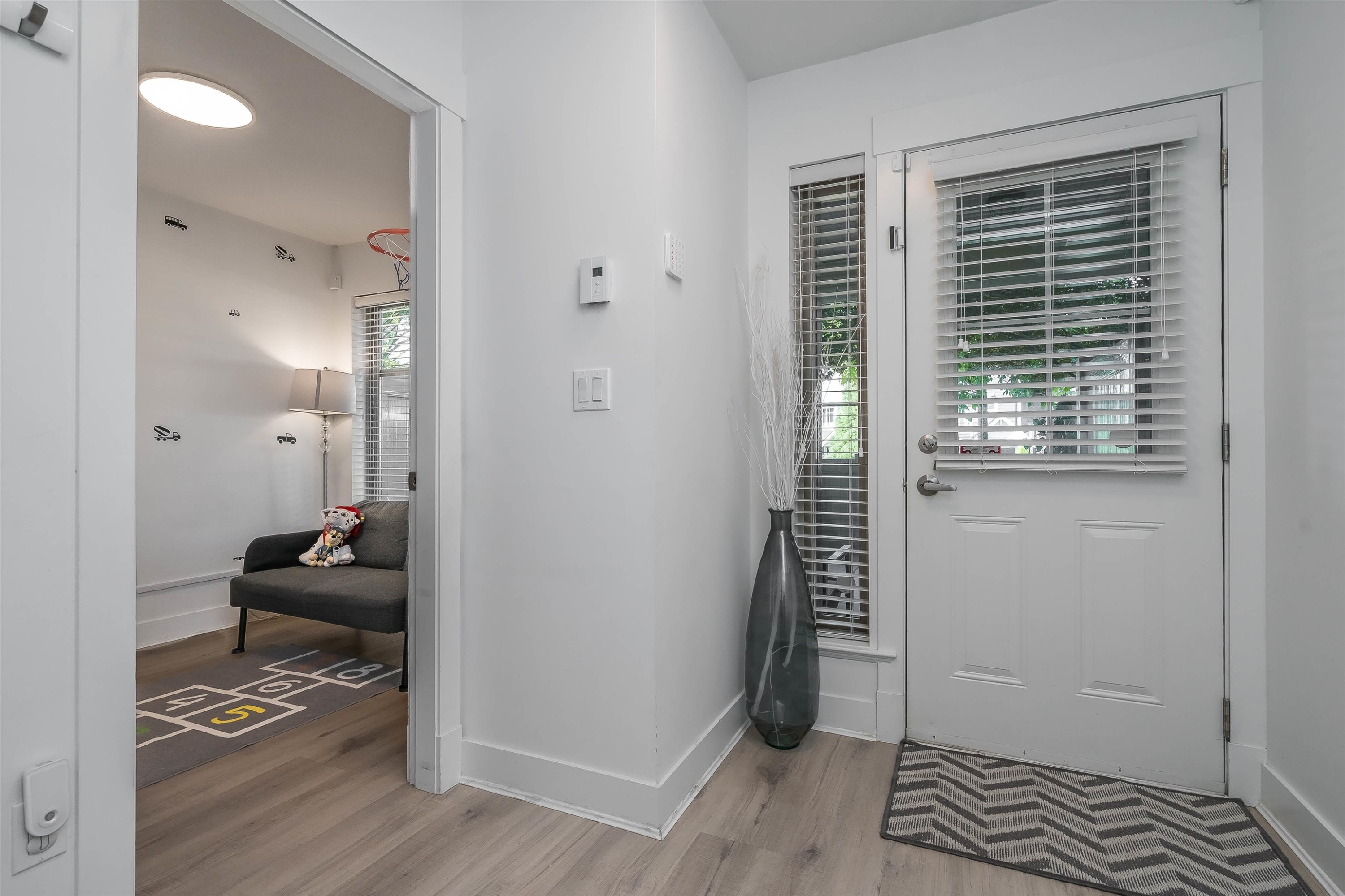 72-19525 73 Avenue, Surrey, BC